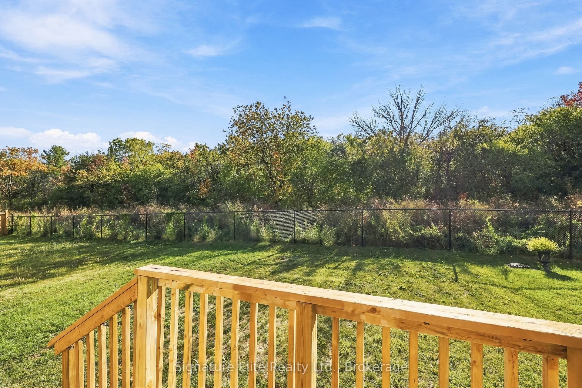 1354 Almonte Drive, Burlington, Halton ON L7P 3E3