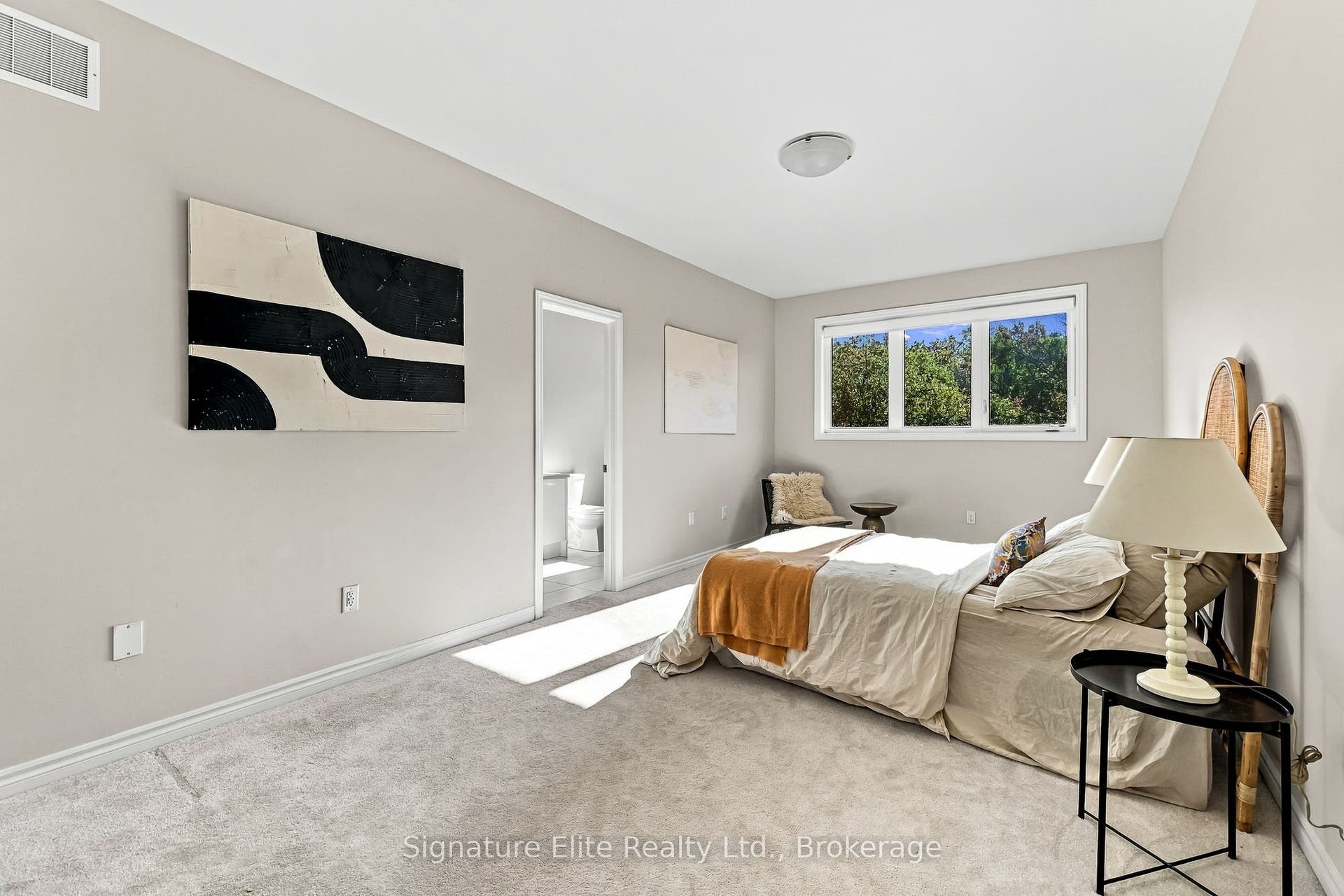 1354 Almonte Drive, Burlington, Halton ON L7P 3E3