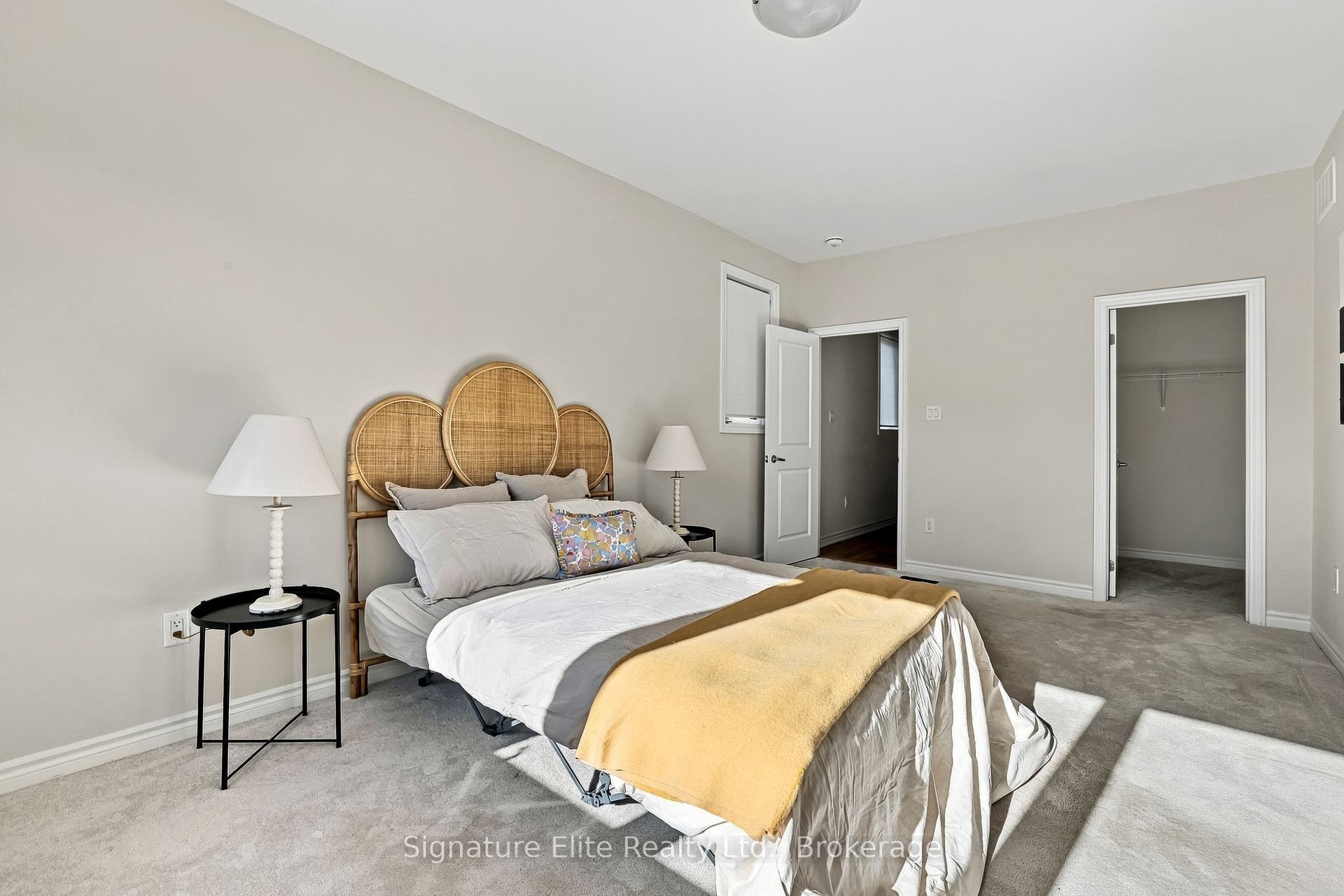 1354 Almonte Drive, Burlington, Halton ON L7P 3E3