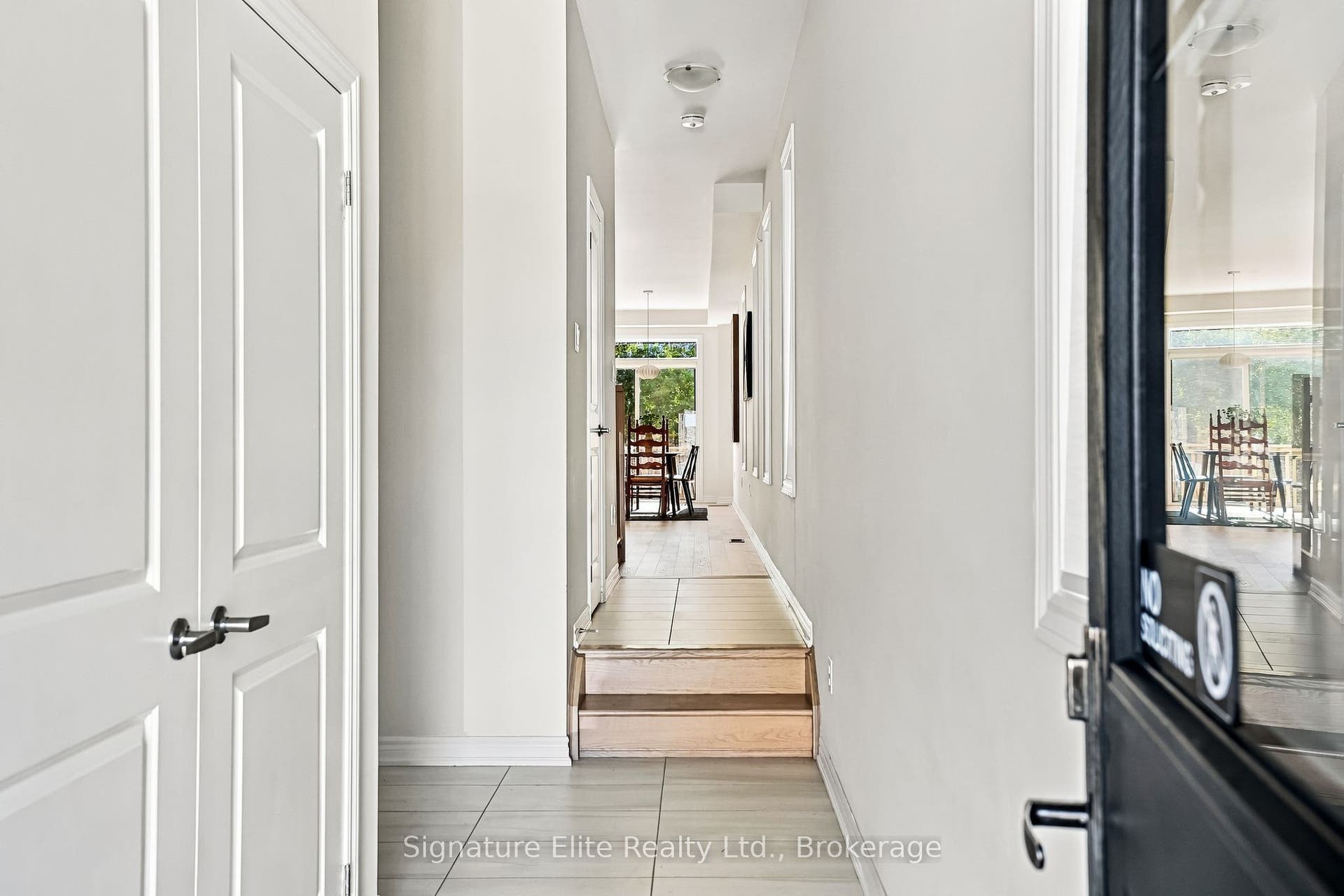 1354 Almonte Drive, Burlington, Halton ON L7P 3E3