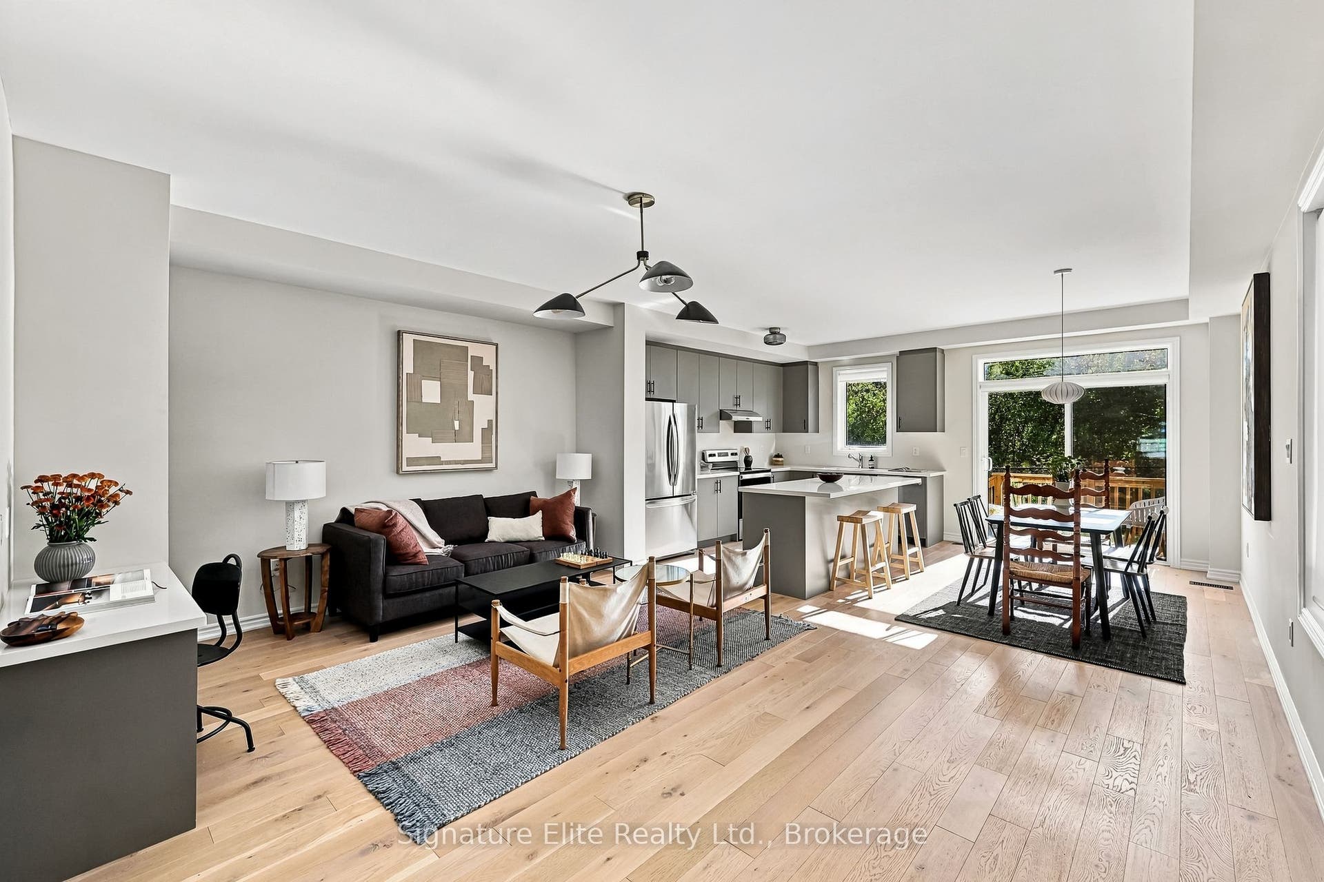 1354 Almonte Drive, Burlington, Halton ON L7P 3E3