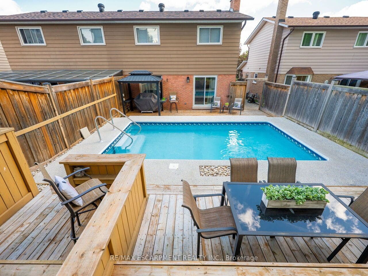 74 Maiden Lane, Milton, Halton ON L9T 2H4