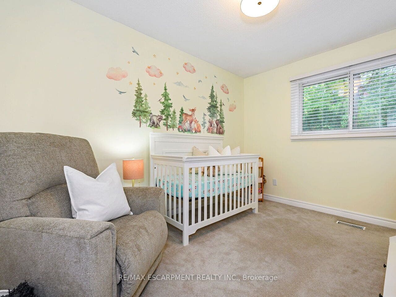 74 Maiden Lane, Milton, Halton ON L9T 2H4