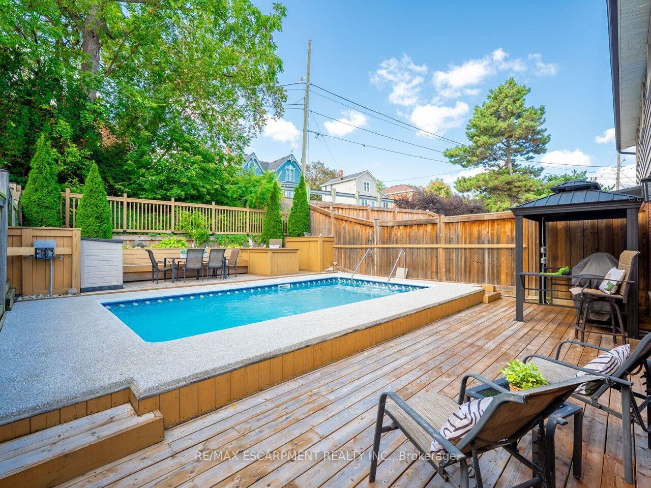 74 Maiden Lane, Milton, Halton ON L9T 2H4