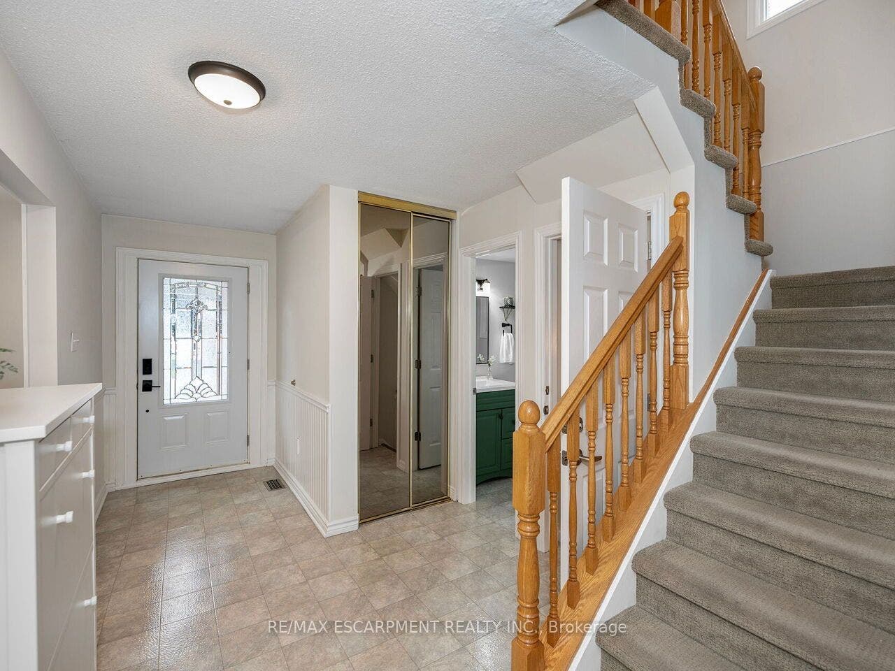 74 Maiden Lane, Milton, Halton ON L9T 2H4