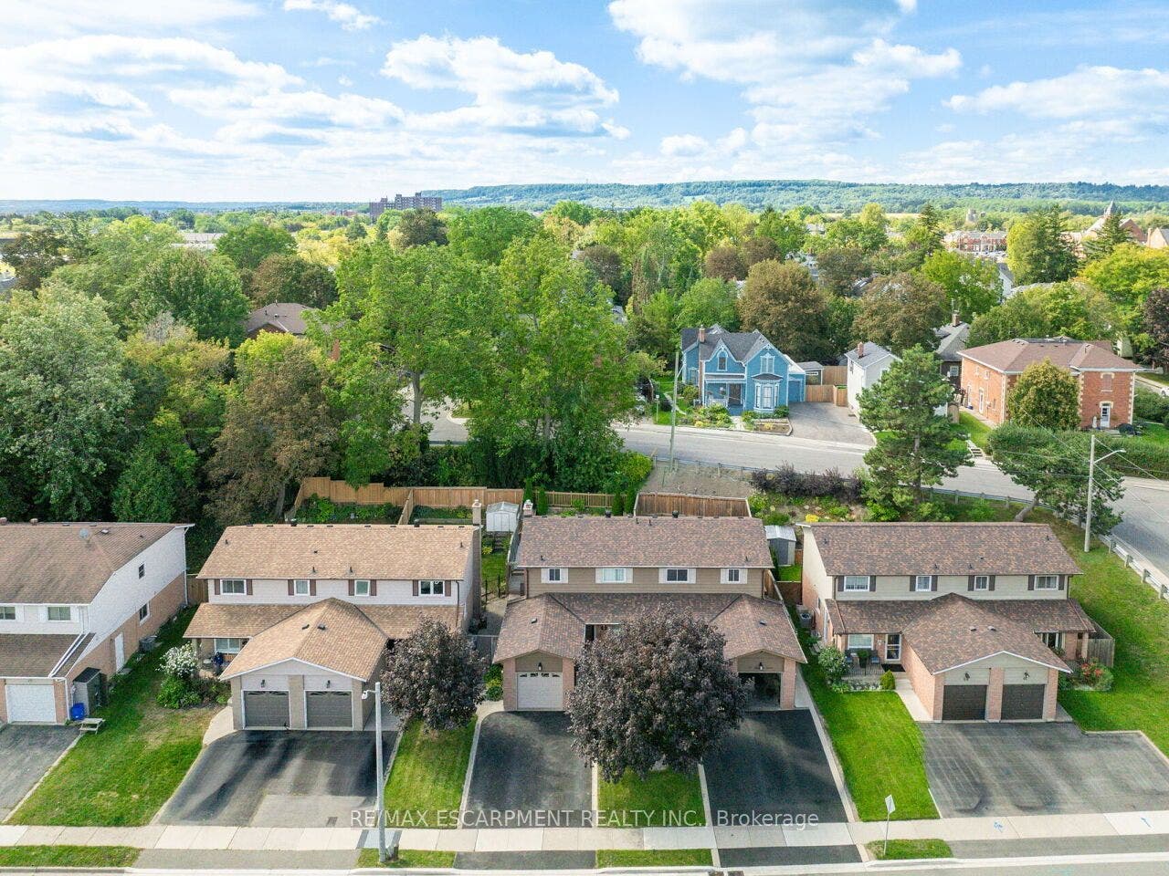 74 Maiden Lane, Milton, Halton ON L9T 2H4