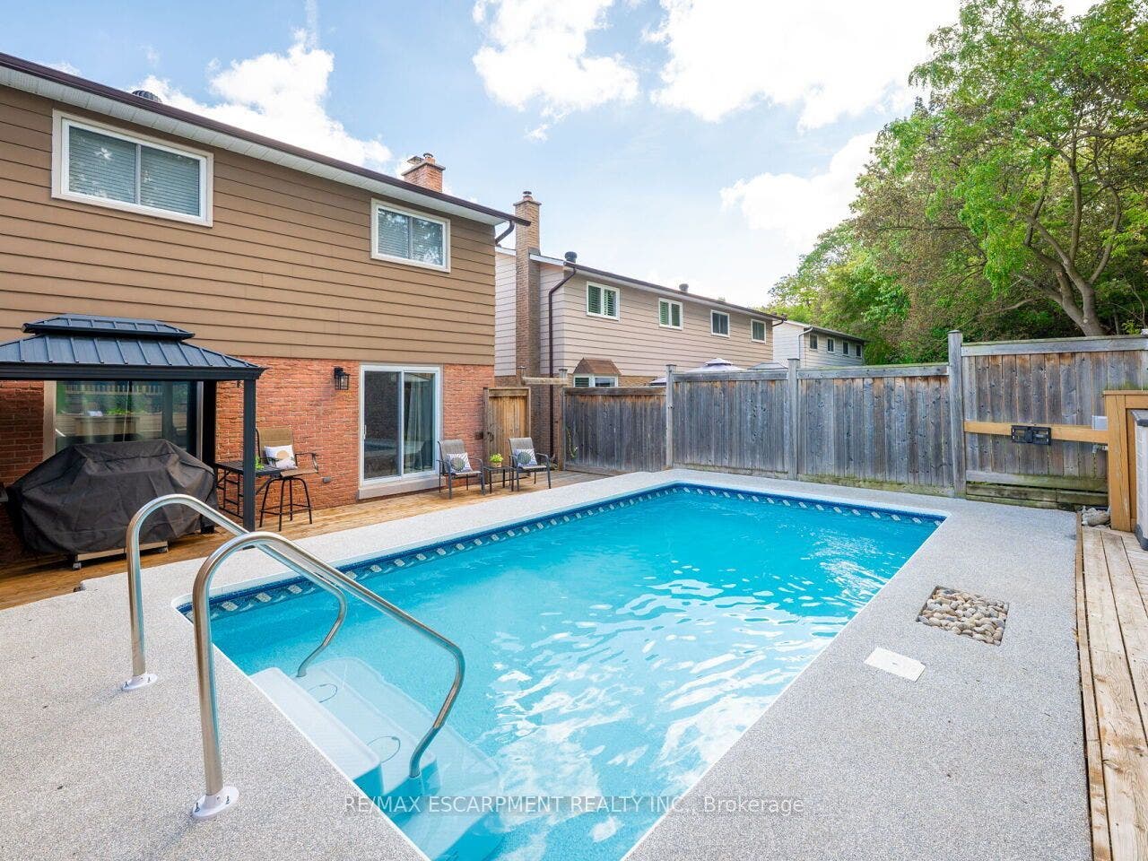 74 Maiden Lane, Milton, Halton ON L9T 2H4
