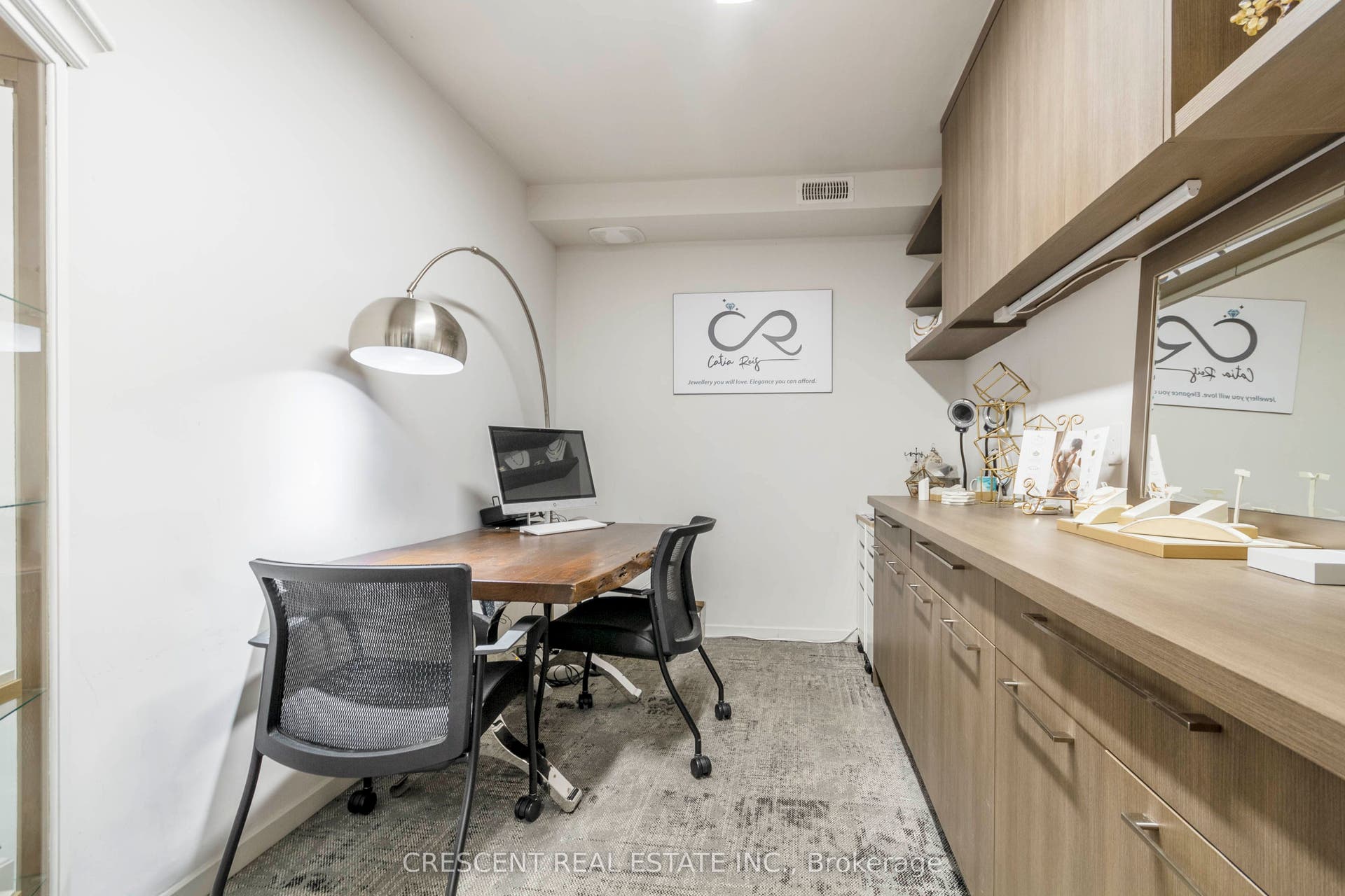 Office 7