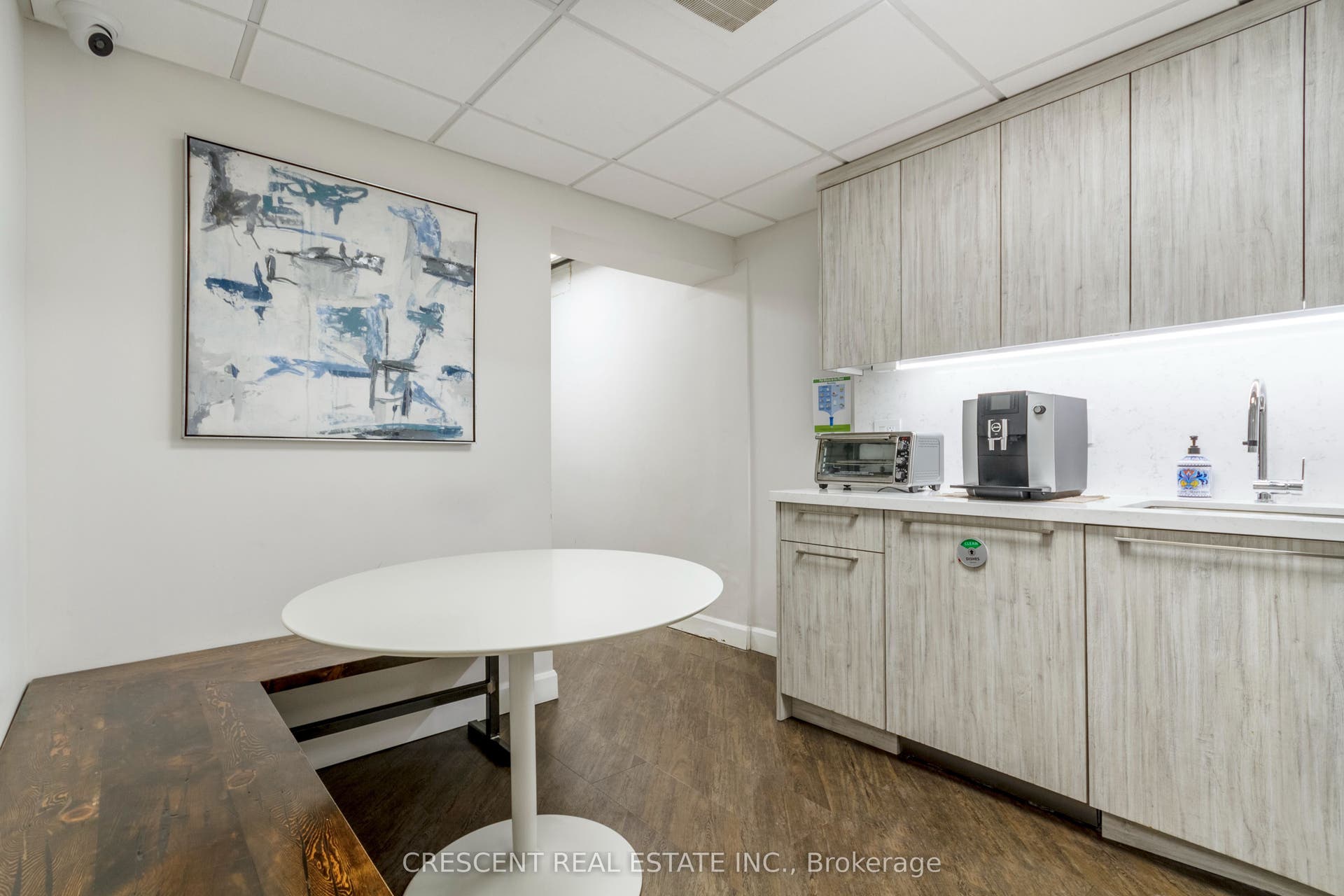 347 Jane Street, #Private Office, Toronto W, Toronto ON M6S 3Z3