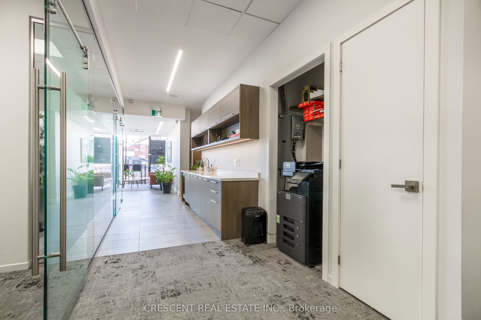 347 Jane Street, #Private Office, Toronto W, Toronto ON M6S 3Z3