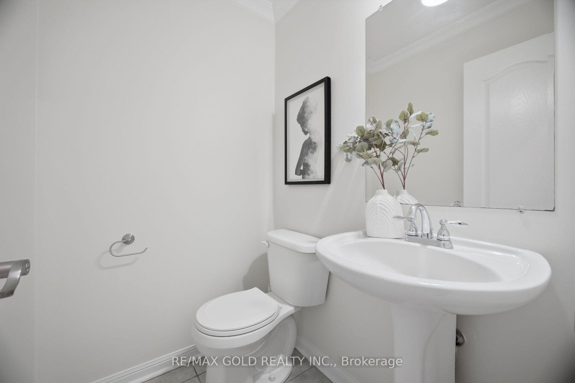 5566 Broadpath Gate, Mississauga, Peel ON L5M 6M4