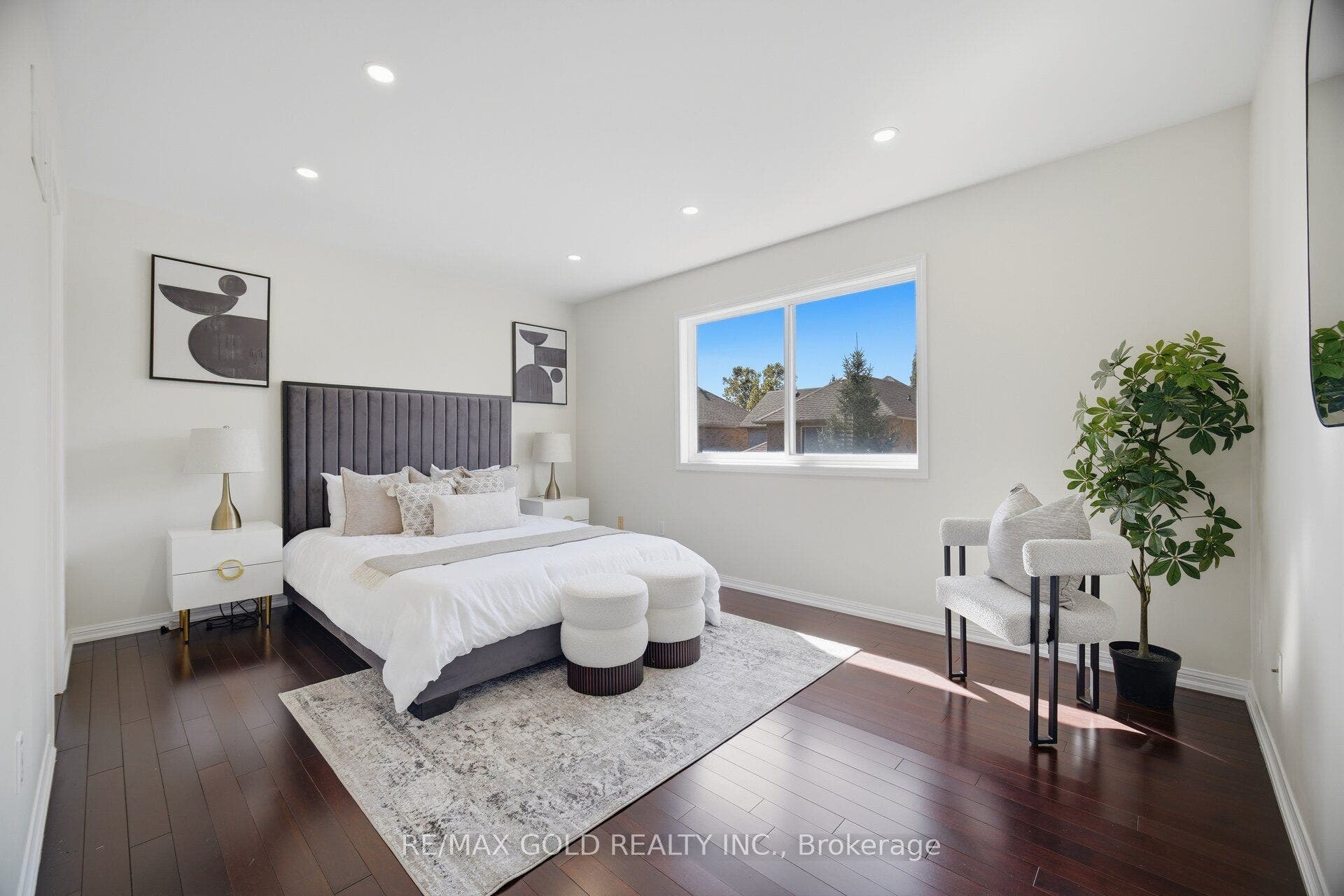 5566 Broadpath Gate, Mississauga, Peel ON L5M 6M4
