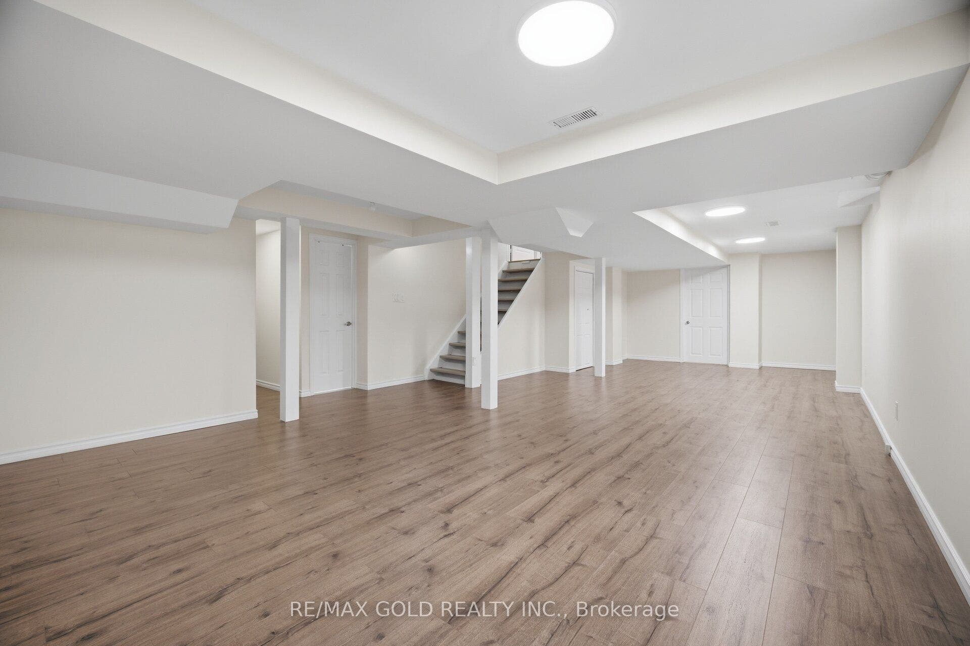 5566 Broadpath Gate, Mississauga, Peel ON L5M 6M4