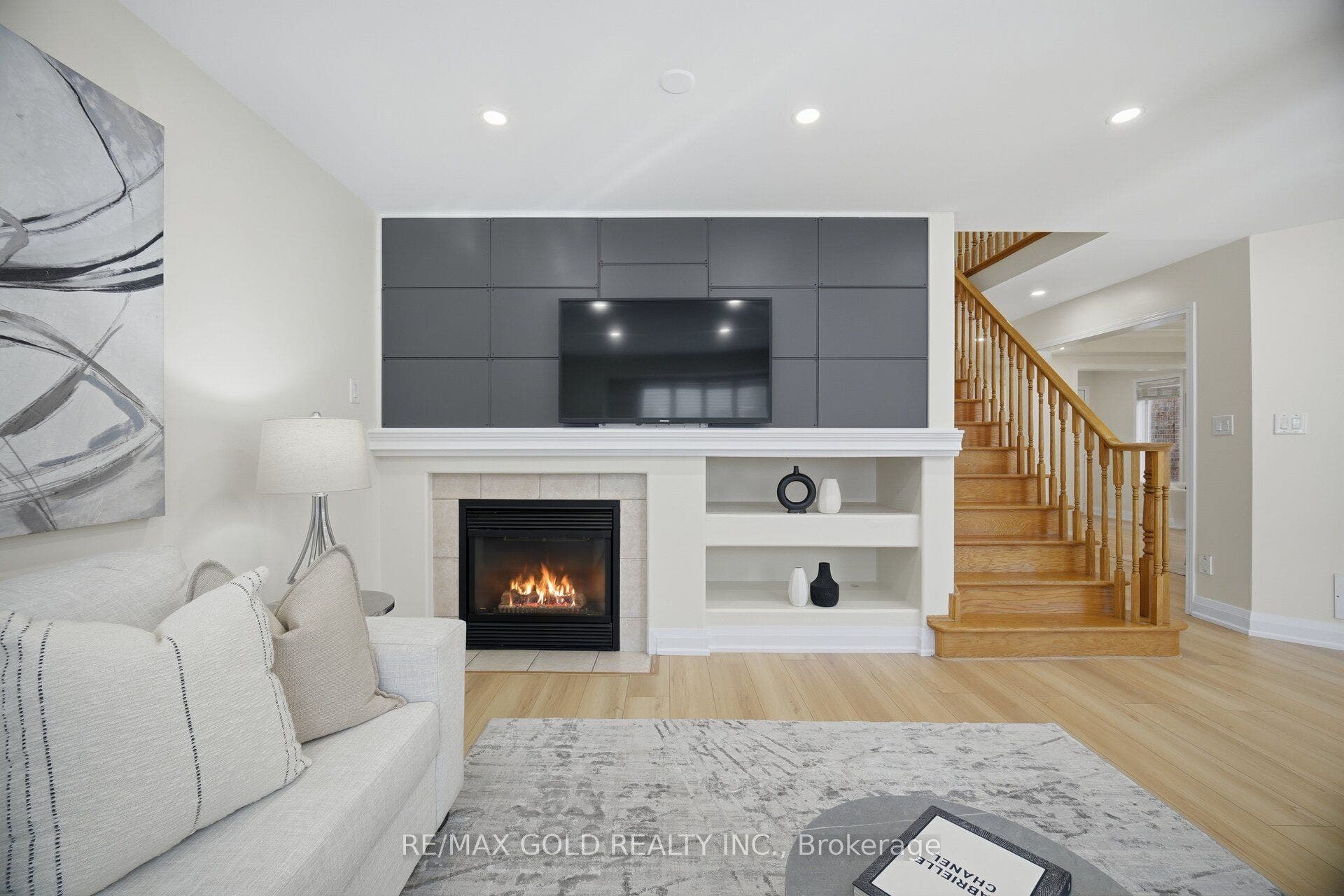 5566 Broadpath Gate, Mississauga, Peel ON L5M 6M4