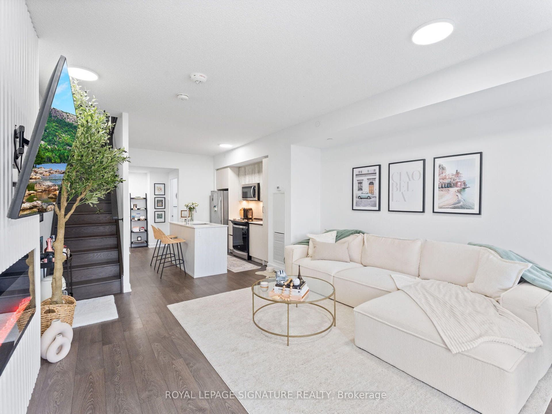 251 Manitoba Street S, #132, Toronto W, Toronto ON M8Y 0C7