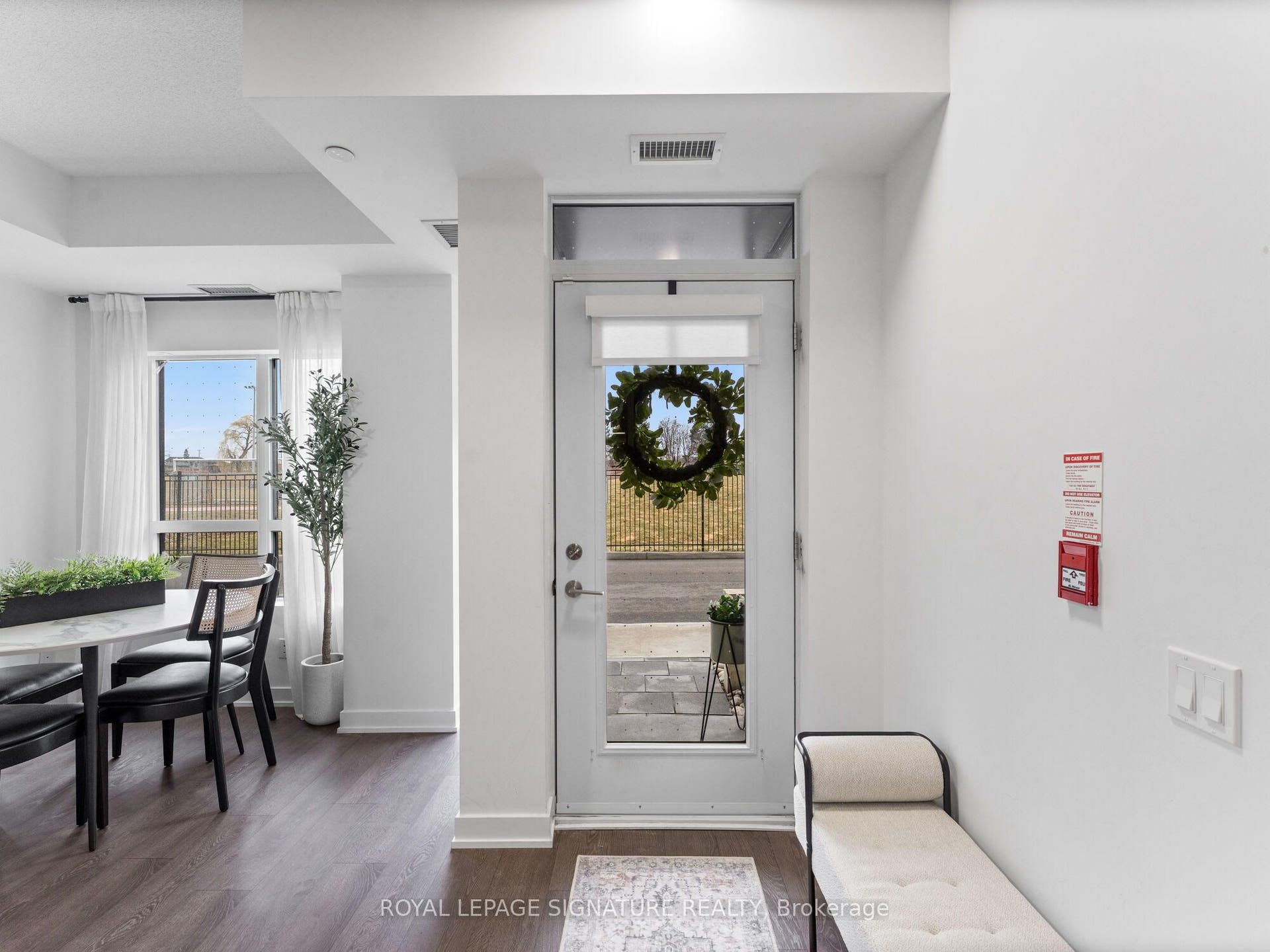 251 Manitoba Street S, #132, Toronto W, Toronto ON M8Y 0C7