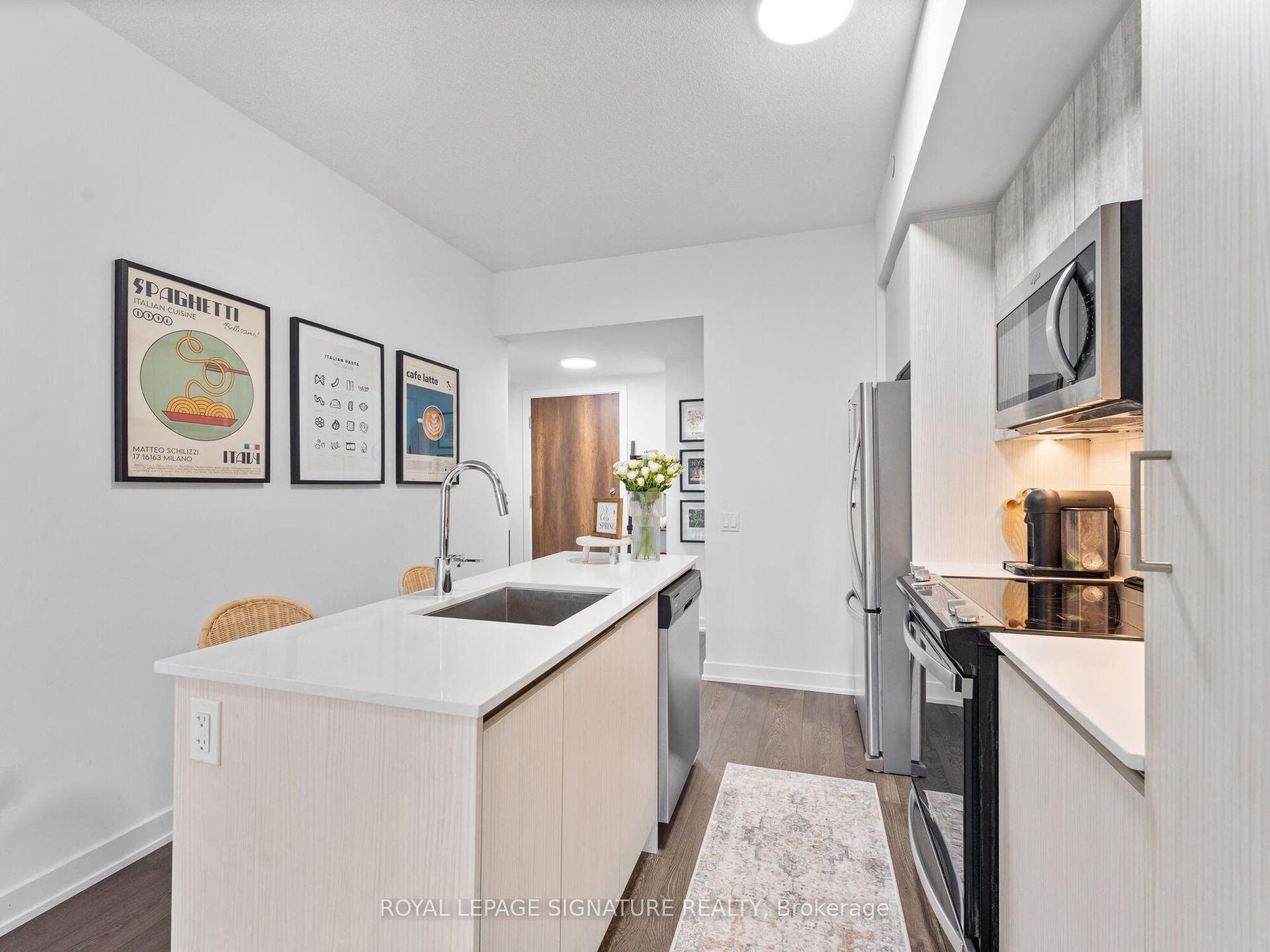 251 Manitoba Street S, #132, Toronto W, Toronto ON M8Y 0C7