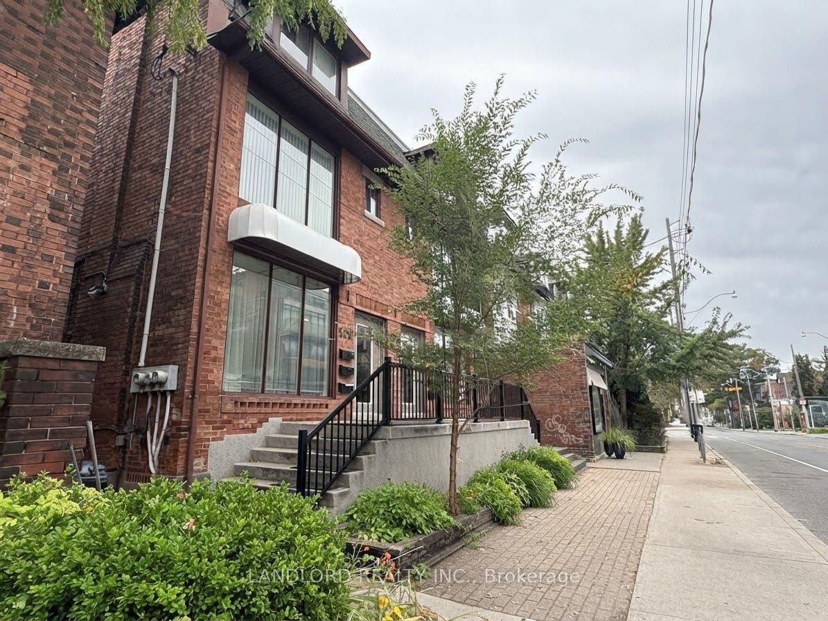 589 Annette Street, #BSMT, Toronto W02, Toronto W, Toronto ON M6S 2C3