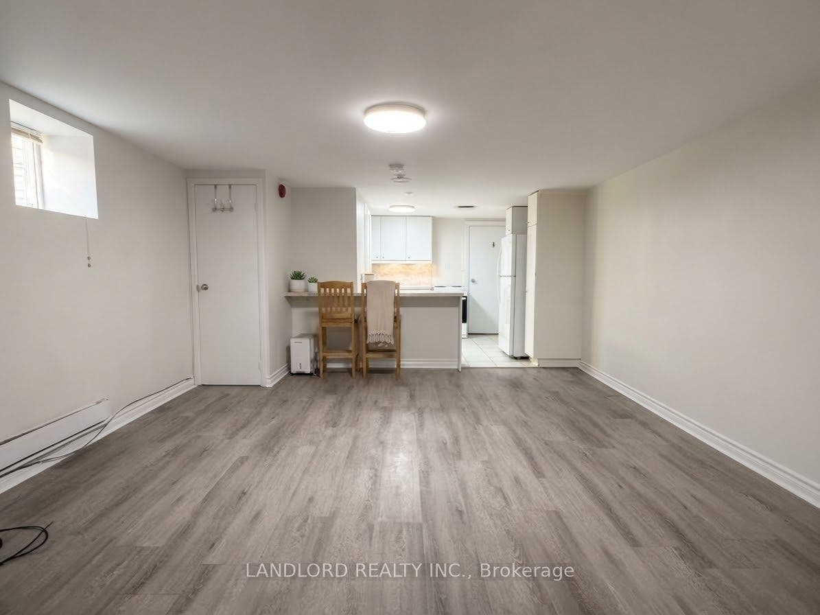 589 Annette Street, #BSMT, Toronto W02, Toronto W, Toronto ON M6S 2C3