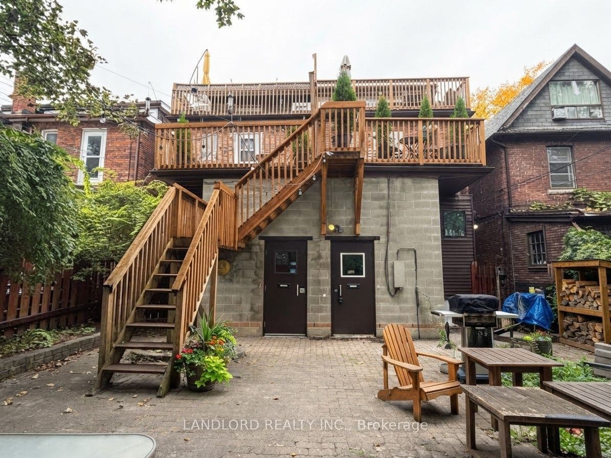 589 Annette Street, #BSMT, Toronto W02, Toronto W, Toronto ON M6S 2C3