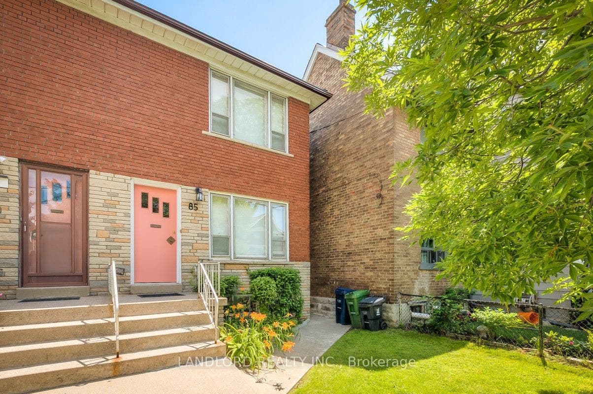 85 Greenlaw Avenue, Toronto W, Toronto ON M6H 3V8