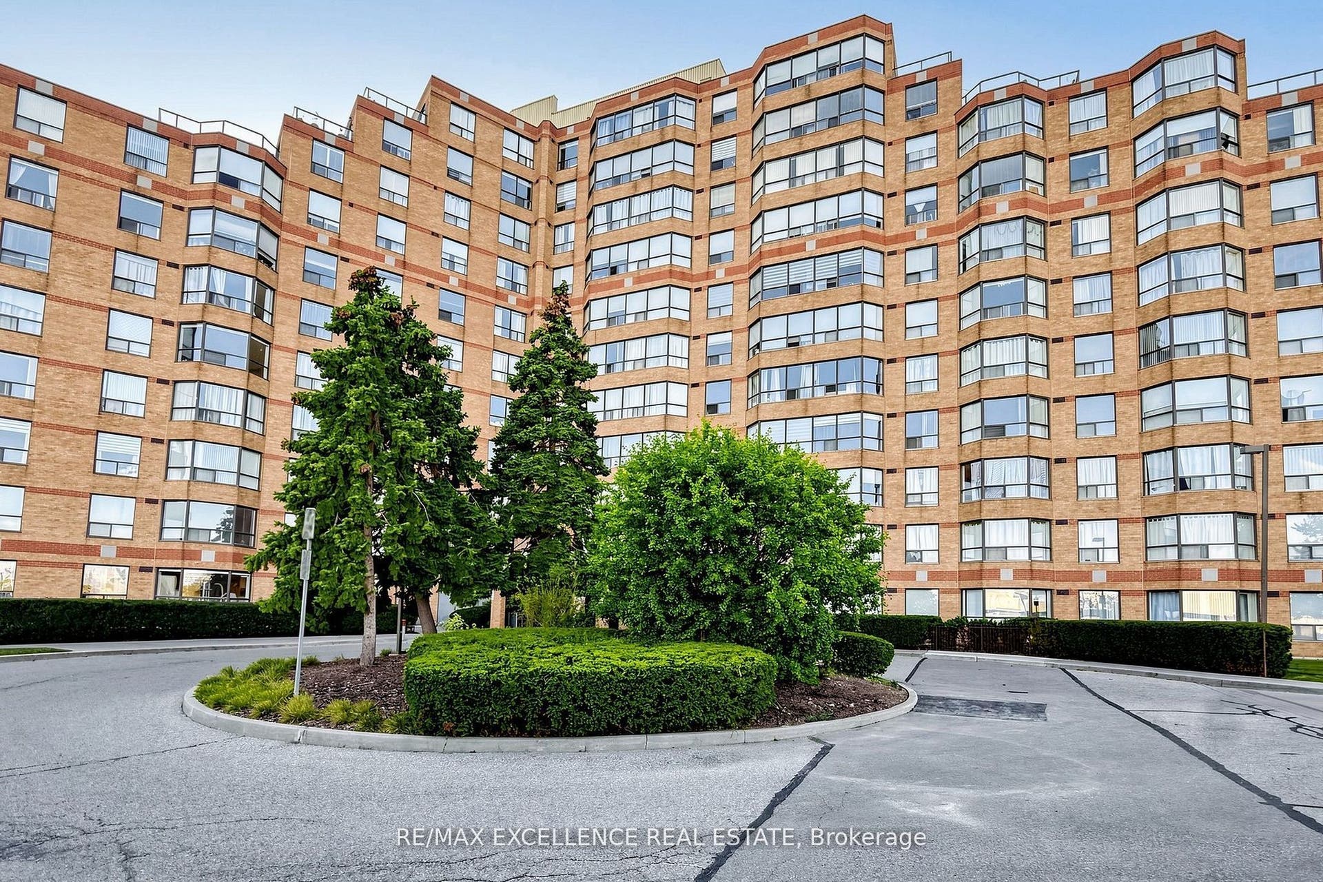 6 Humberline Drive, #524, Toronto W, Toronto ON M9W 6X8 6 Humberline Drive, #524, Toronto W, Toronto ON M9W 6X8