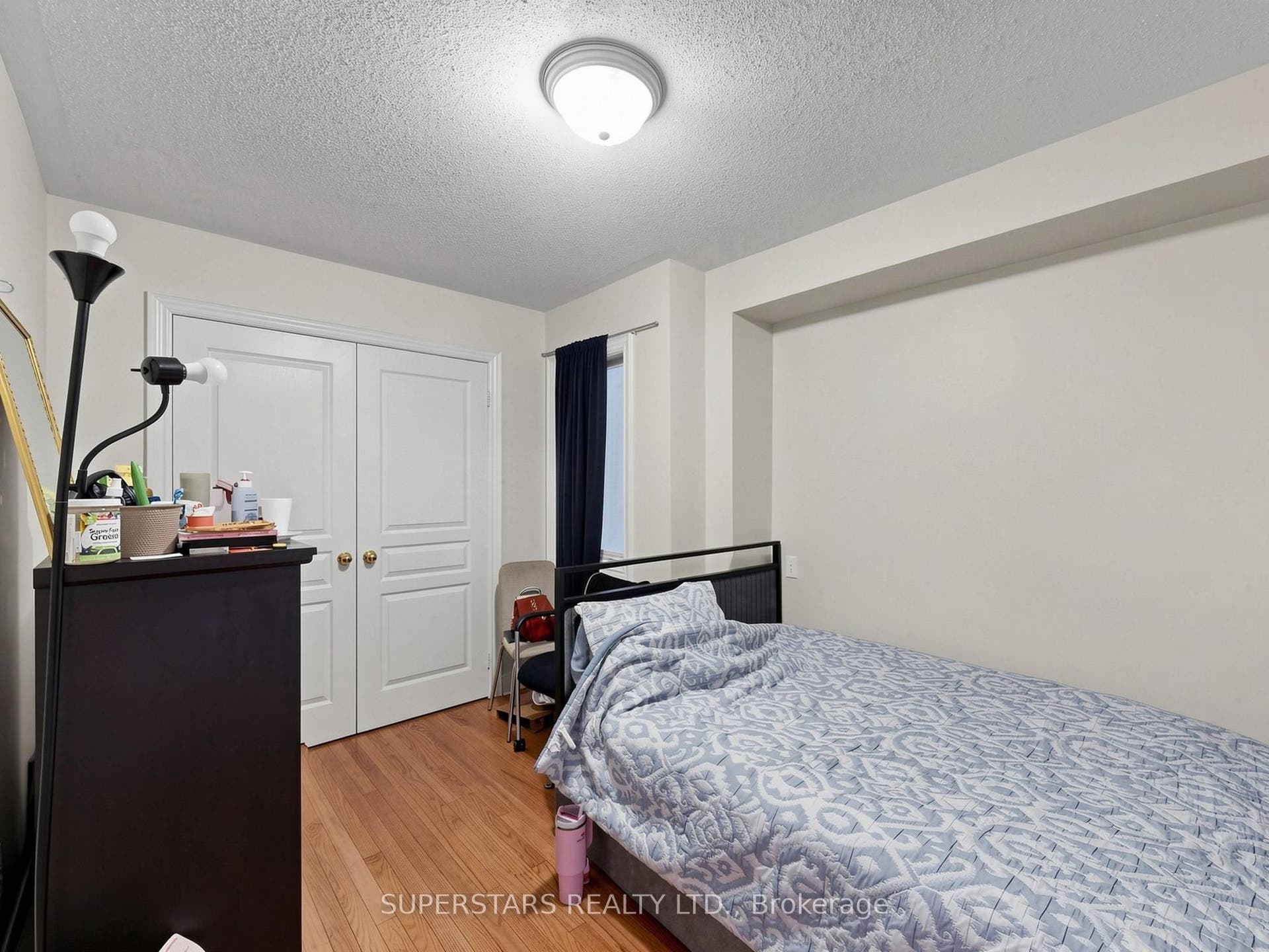 14 Bowsfield Road, Toronto W, Toronto ON M3J 3R3 14 Bowsfield Road, Toronto W, Toronto ON M3J 3R3