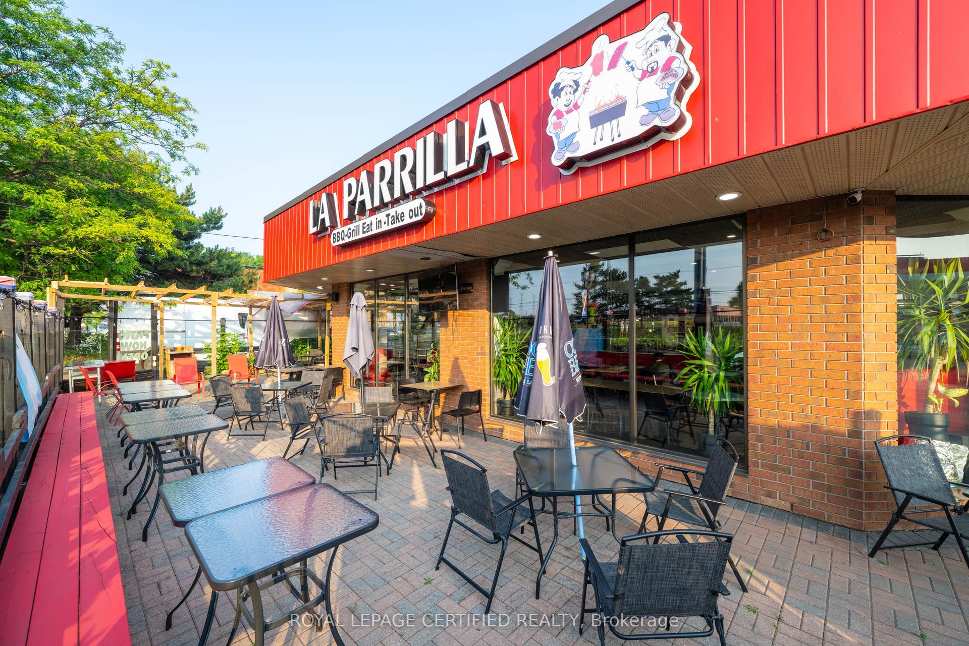 5025 Steeles Avenue W, Toronto W, Toronto ON M9L 2X1 5025 Steeles Avenue W, Toronto W, Toronto ON M9L 2X1