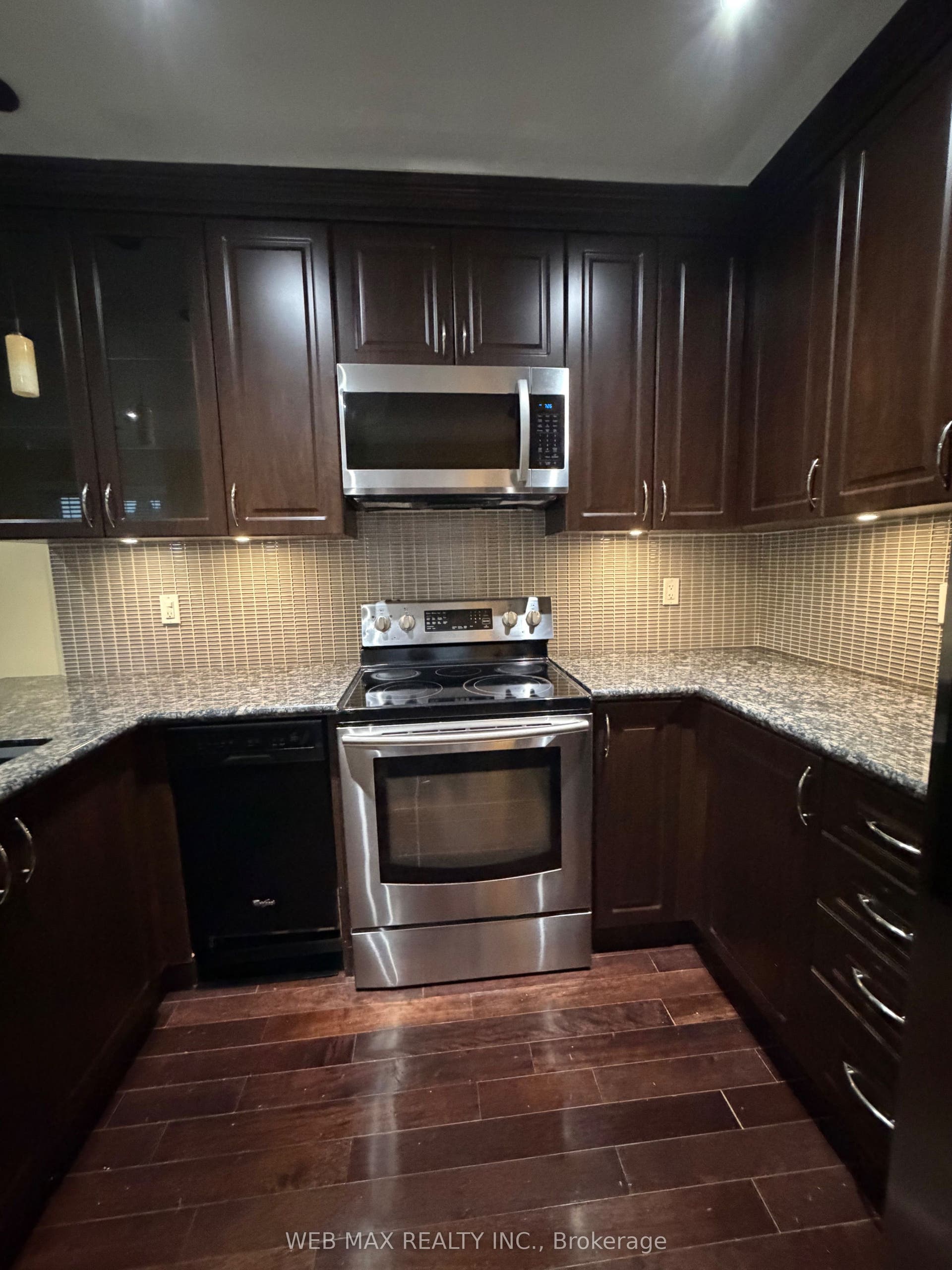 15 Branstone Road, #Main, Toronto W, Toronto ON M6E 4E3 15 Branstone Road, #Main, Toronto W, Toronto ON M6E 4E3