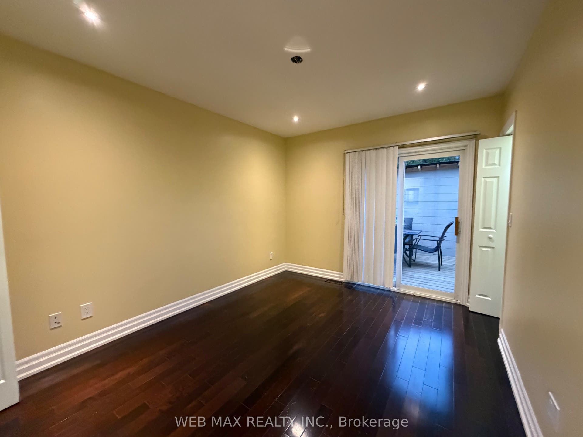 15 Branstone Road, #Main, Toronto W, Toronto ON M6E 4E3 Bedroom