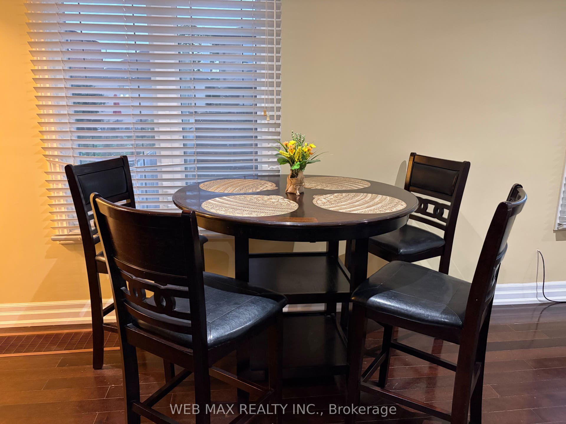 15 Branstone Road, #Main, Toronto W, Toronto ON M6E 4E3 15 Branstone Road, #Main, Toronto W, Toronto ON M6E 4E3