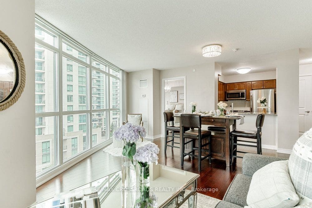 Living & Dining