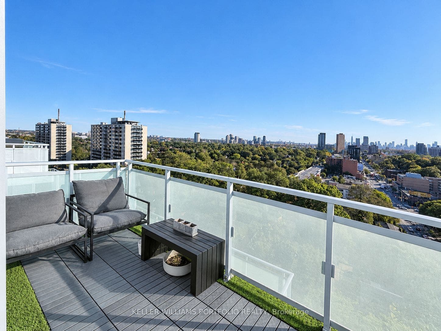 1830 Bloor Street W, #1205, Toronto W, Toronto ON M6P 0A2 1830 Bloor Street W, #1205, Toronto W, Toronto ON M6P 0A2