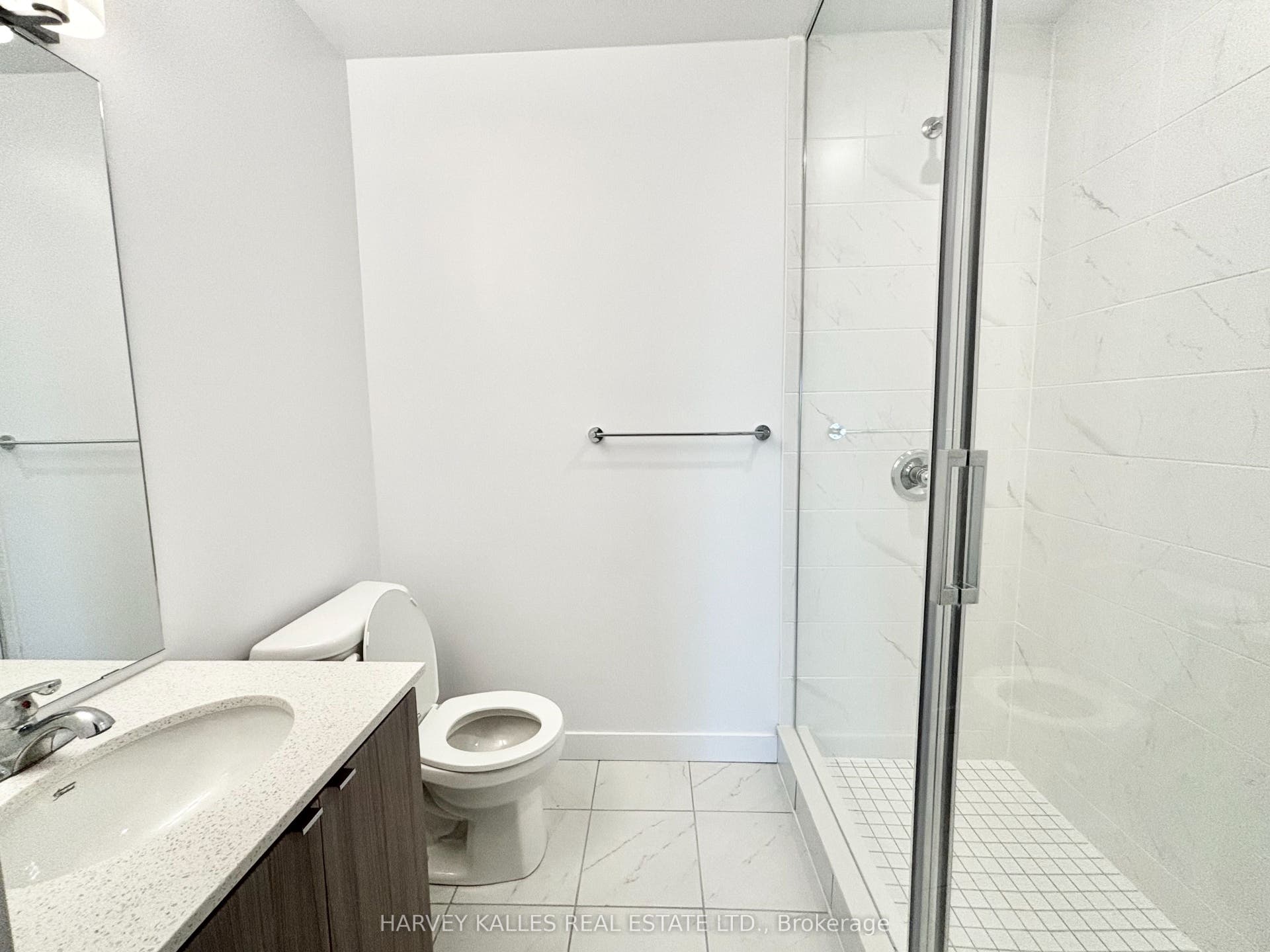 2433 Dufferin Street, #510, Toronto W, Toronto ON M6E 0B4