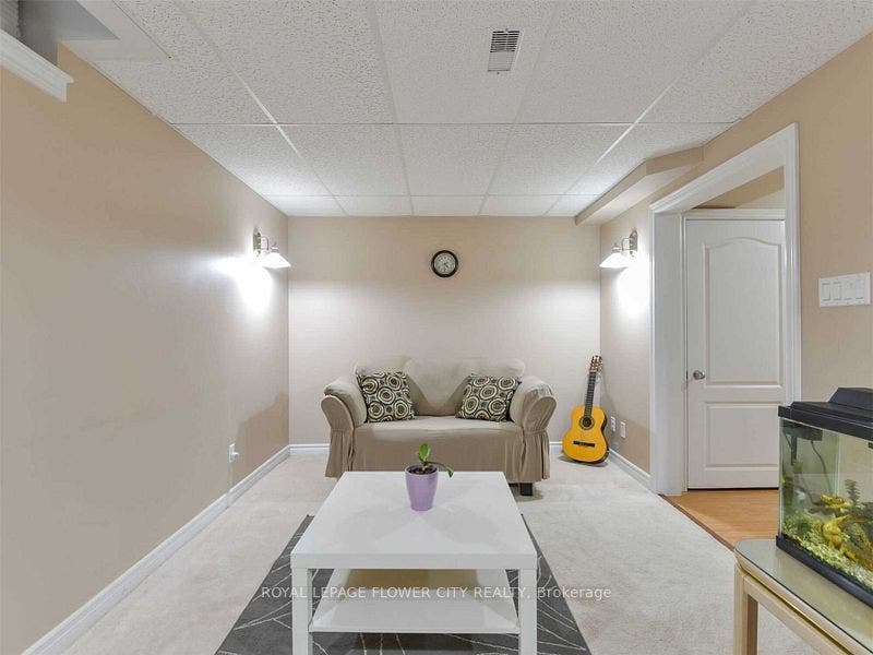 43 Garibaldi Drive, Brampton, Peel ON L6X 4Y7