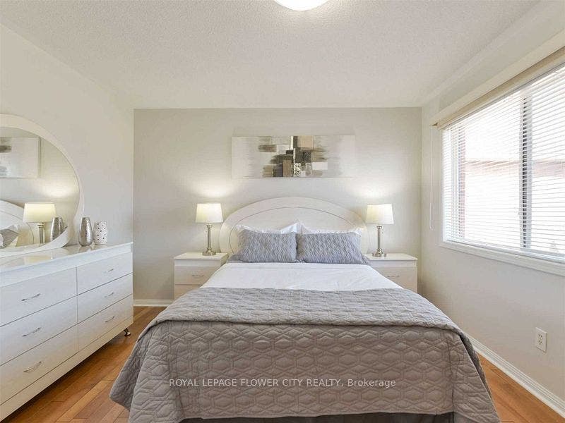 43 Garibaldi Drive, Brampton, Peel ON L6X 4Y7