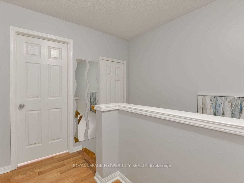 43 Garibaldi Drive, Brampton, Peel ON L6X 4Y7