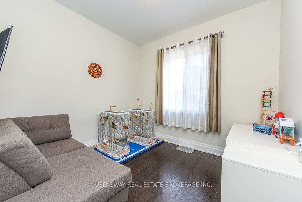 12 Love Court, Brampton, Peel ON L6P 4H6