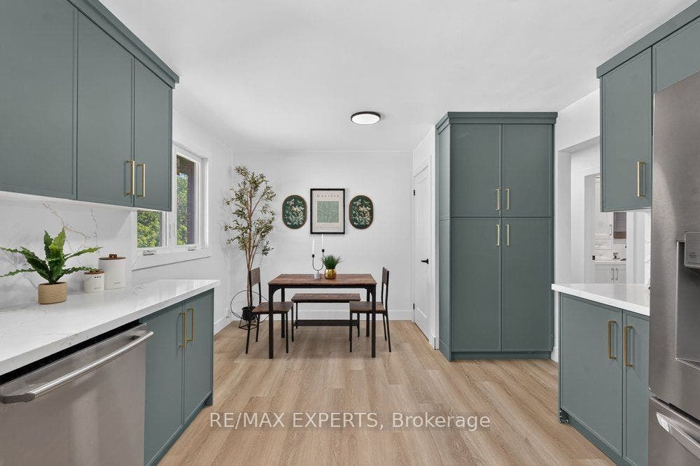 23 Collingdale Road, Toronto W10, Toronto W, Toronto ON M9V 3R2