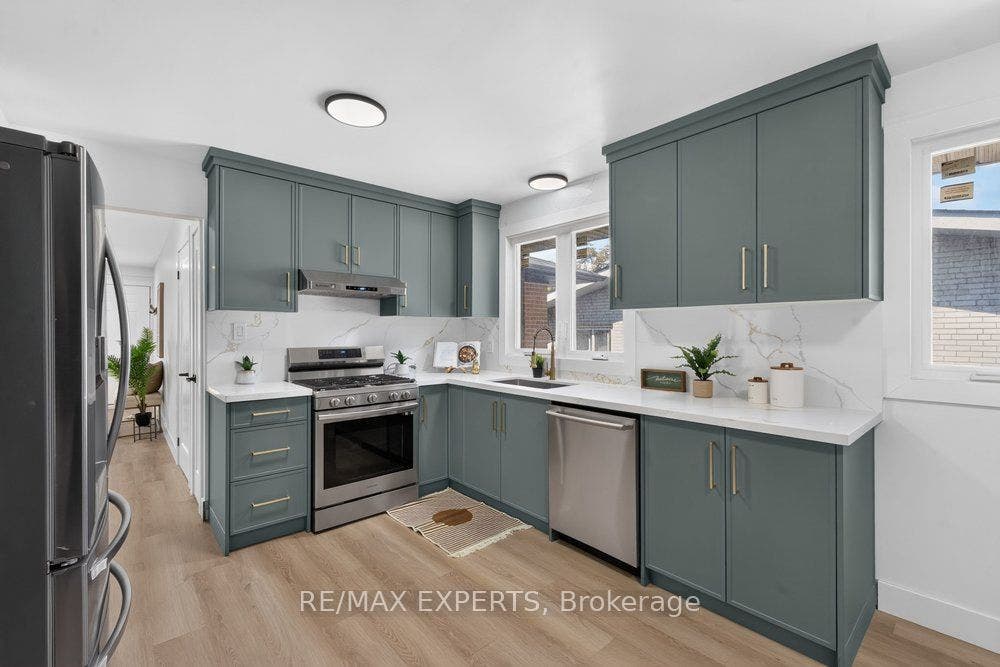 23 Collingdale Road, Toronto W10, Toronto W, Toronto ON M9V 3R2