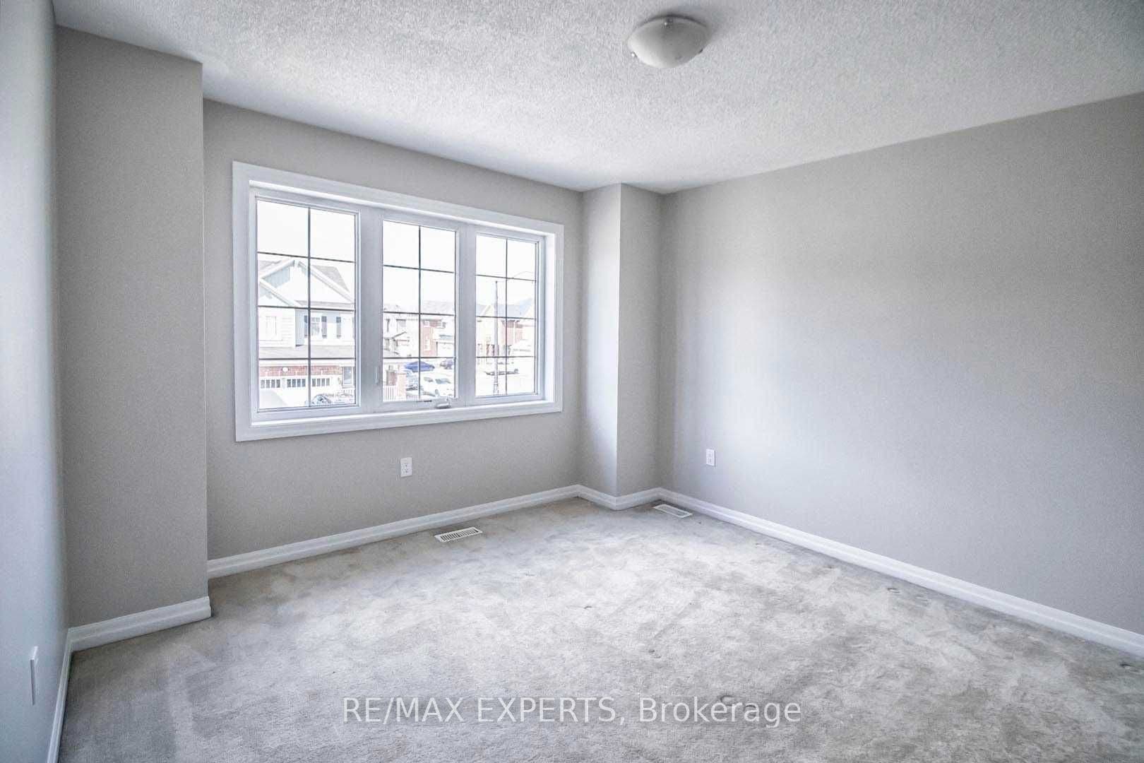 15 Giltspur Road, #Upper, Brampton, Brampton, Peel ON L7A 0Y9