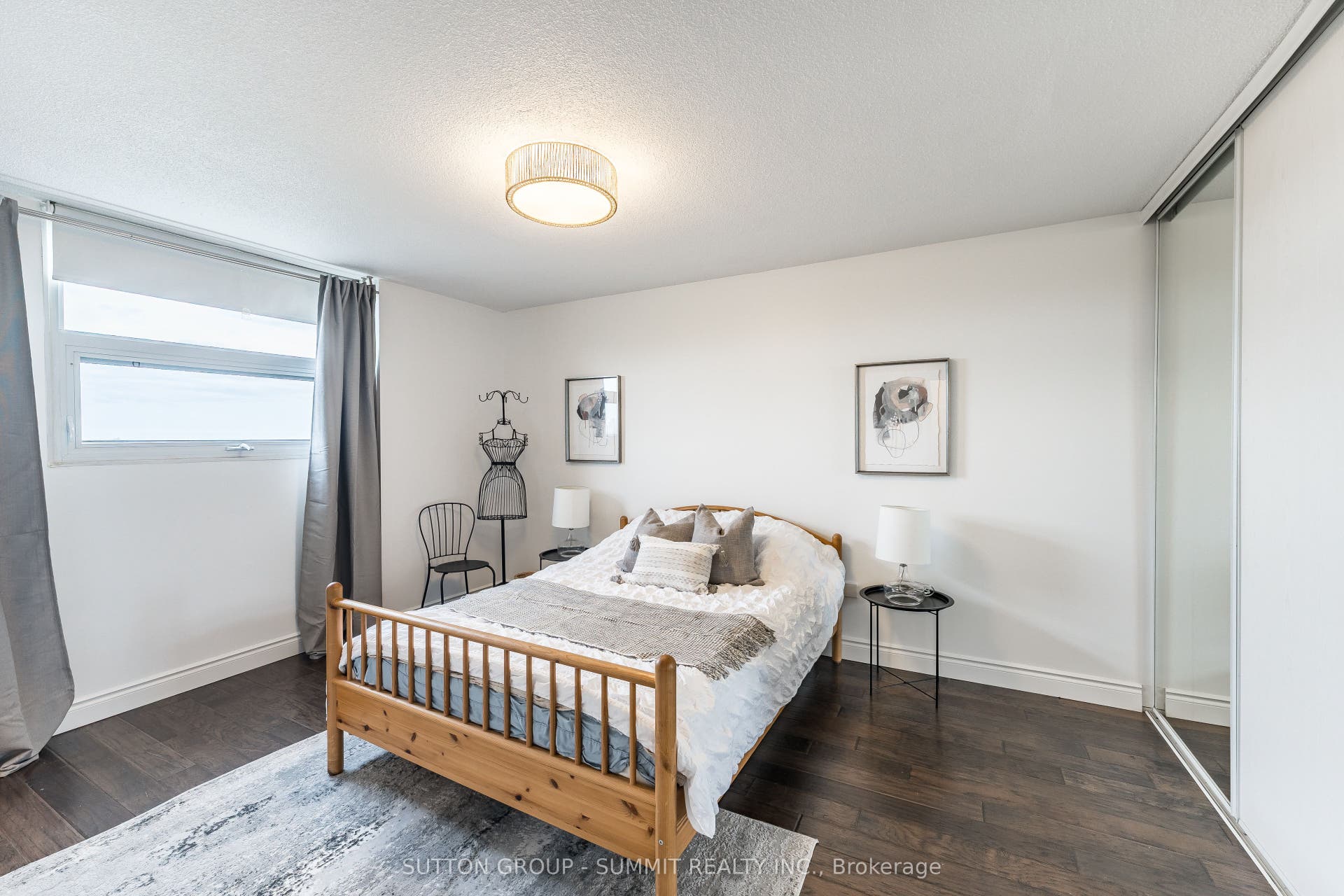 299 Mill Road, #1608, Toronto W, Toronto ON M9C 4V9