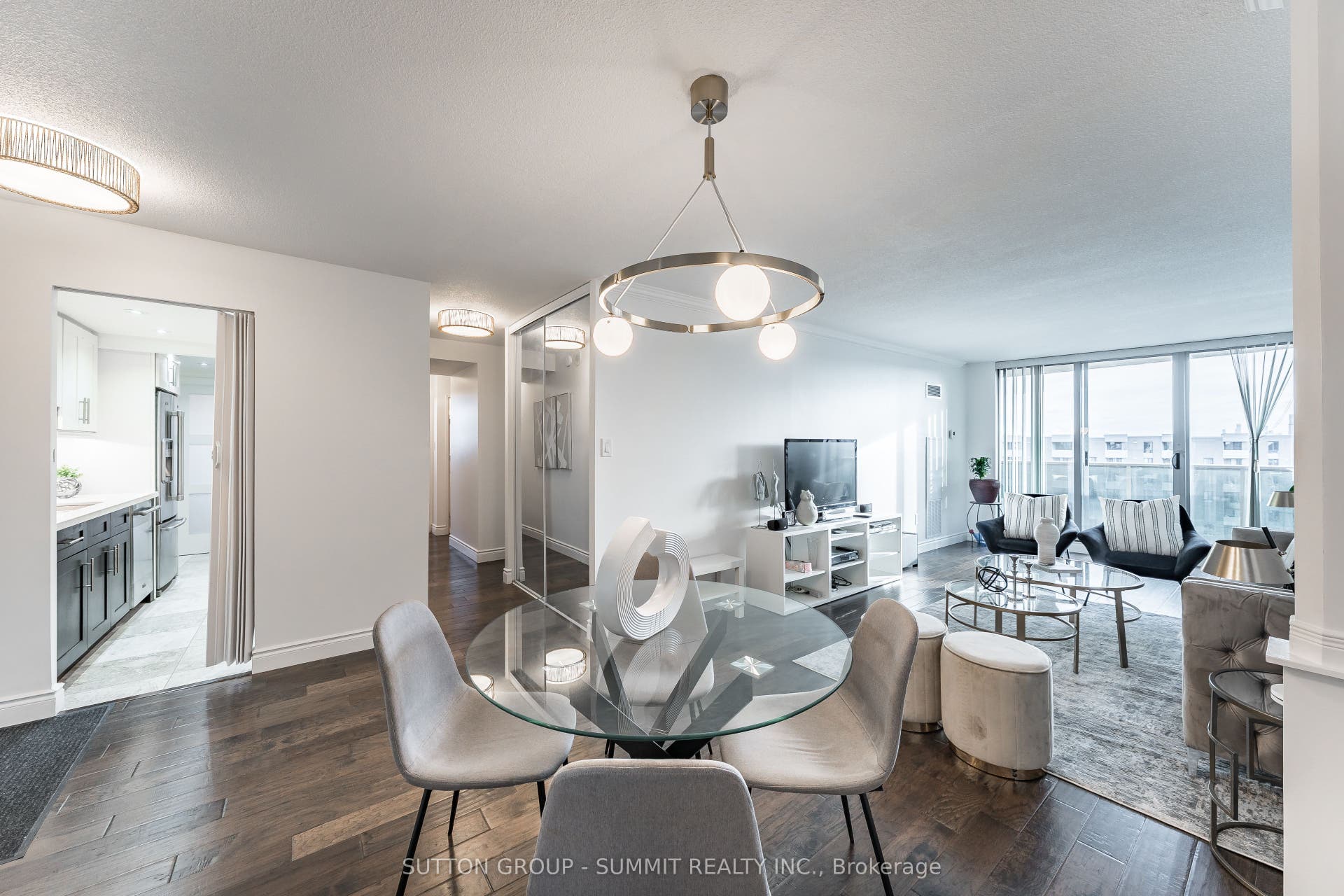 299 Mill Road, #1608, Toronto W, Toronto ON M9C 4V9