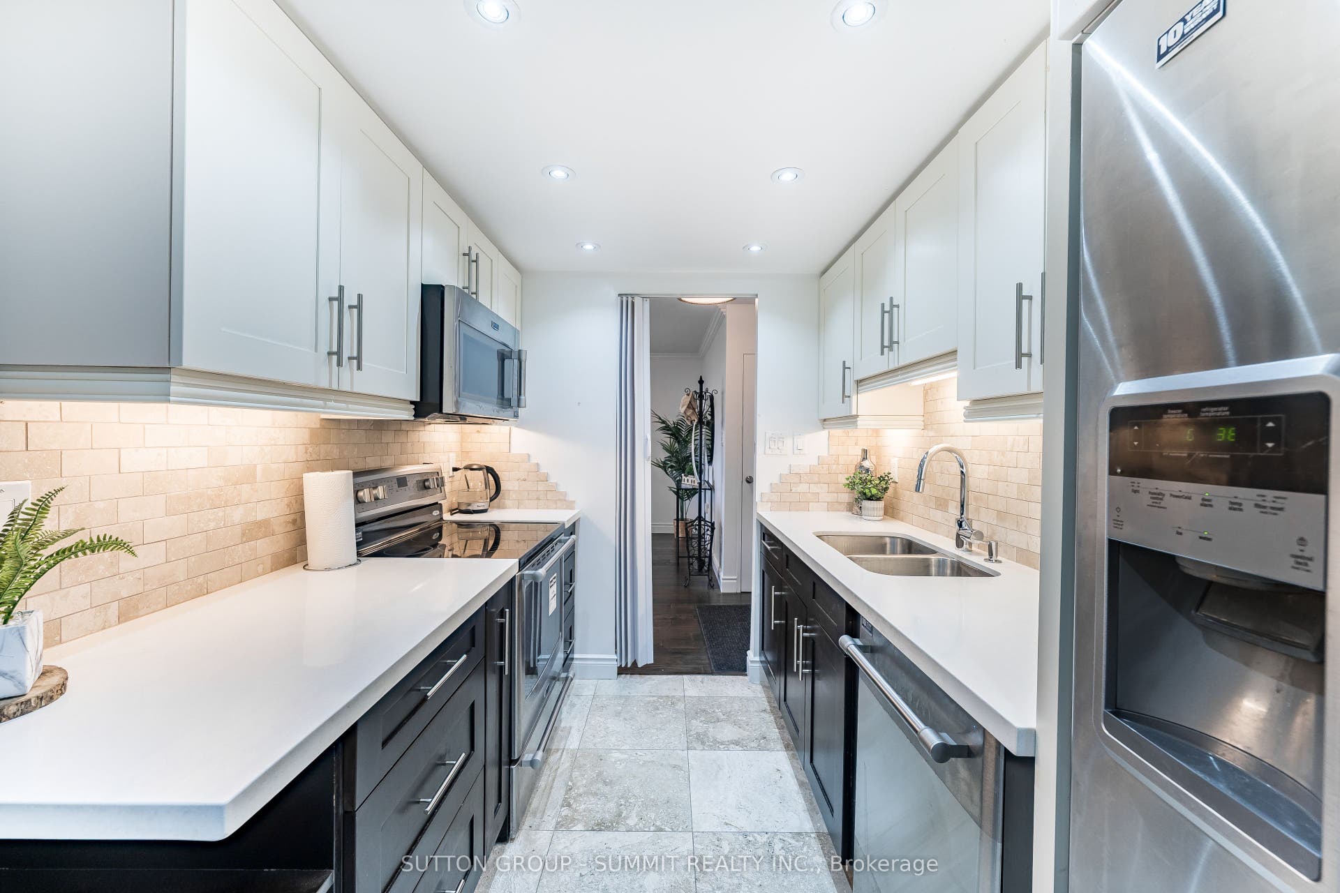 299 Mill Road, #1608, Toronto W, Toronto ON M9C 4V9