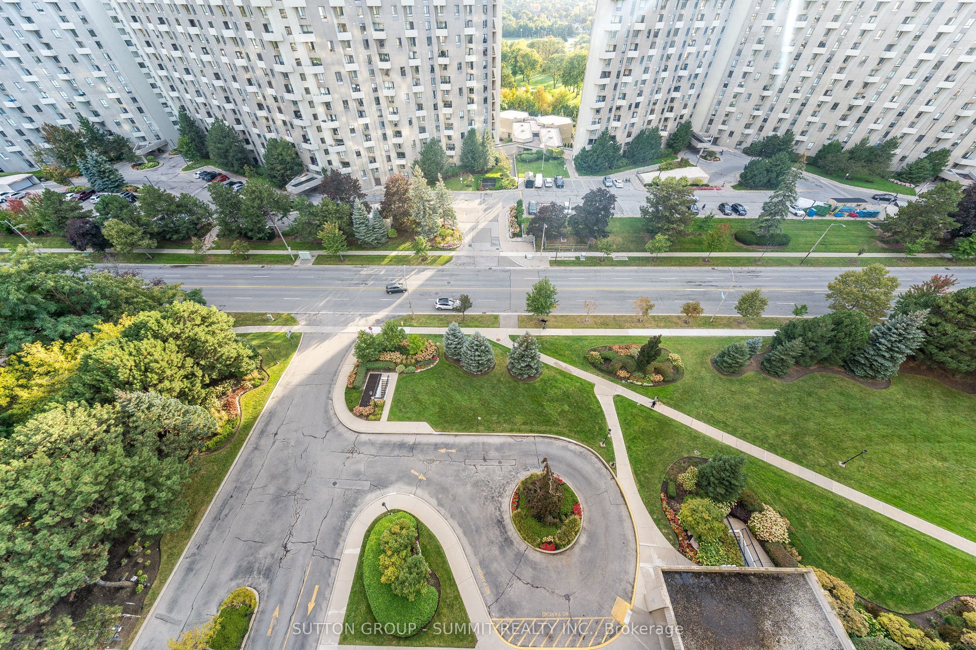 299 Mill Road, #1608, Toronto W, Toronto ON M9C 4V9