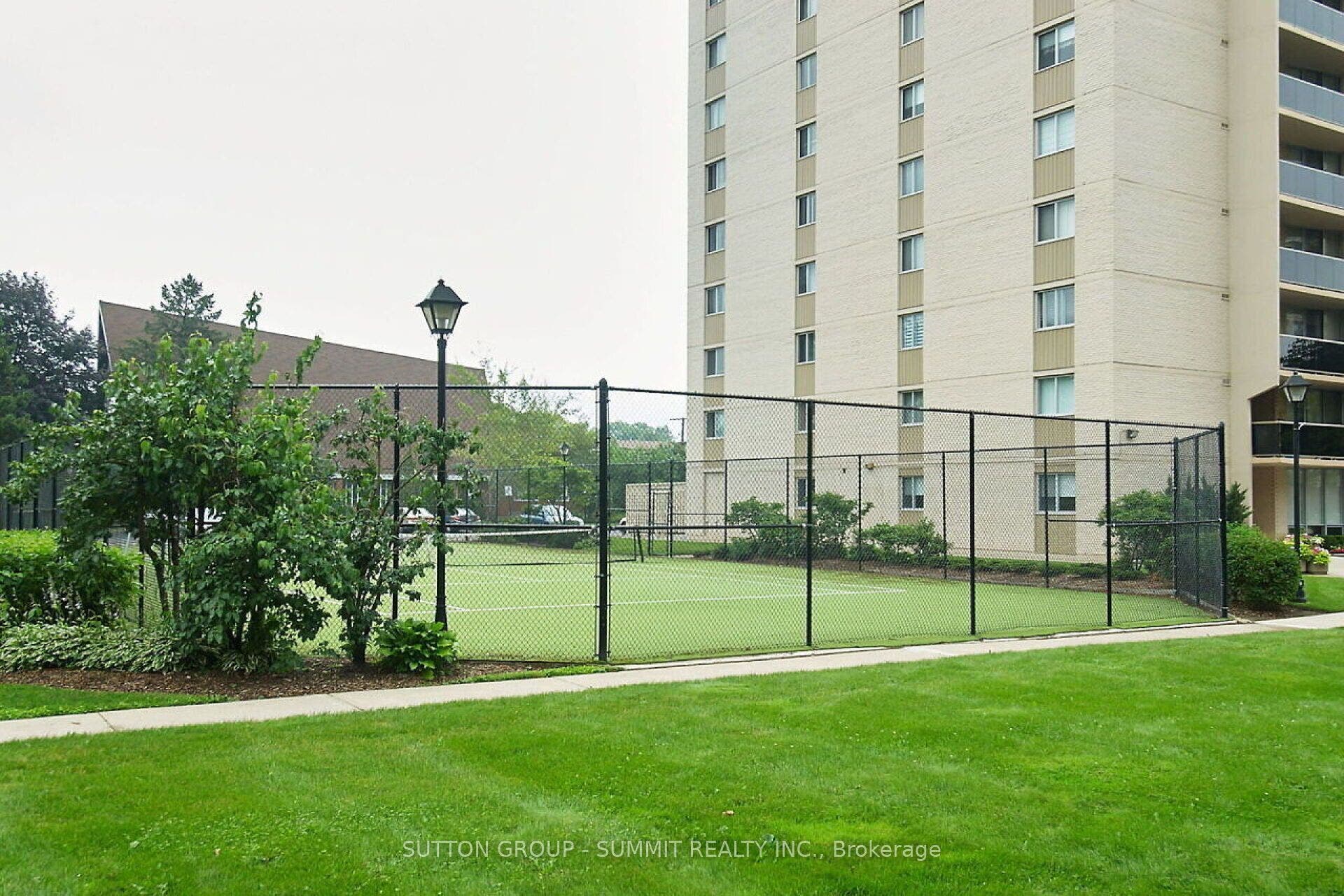 299 Mill Road, #1608, Toronto W, Toronto ON M9C 4V9