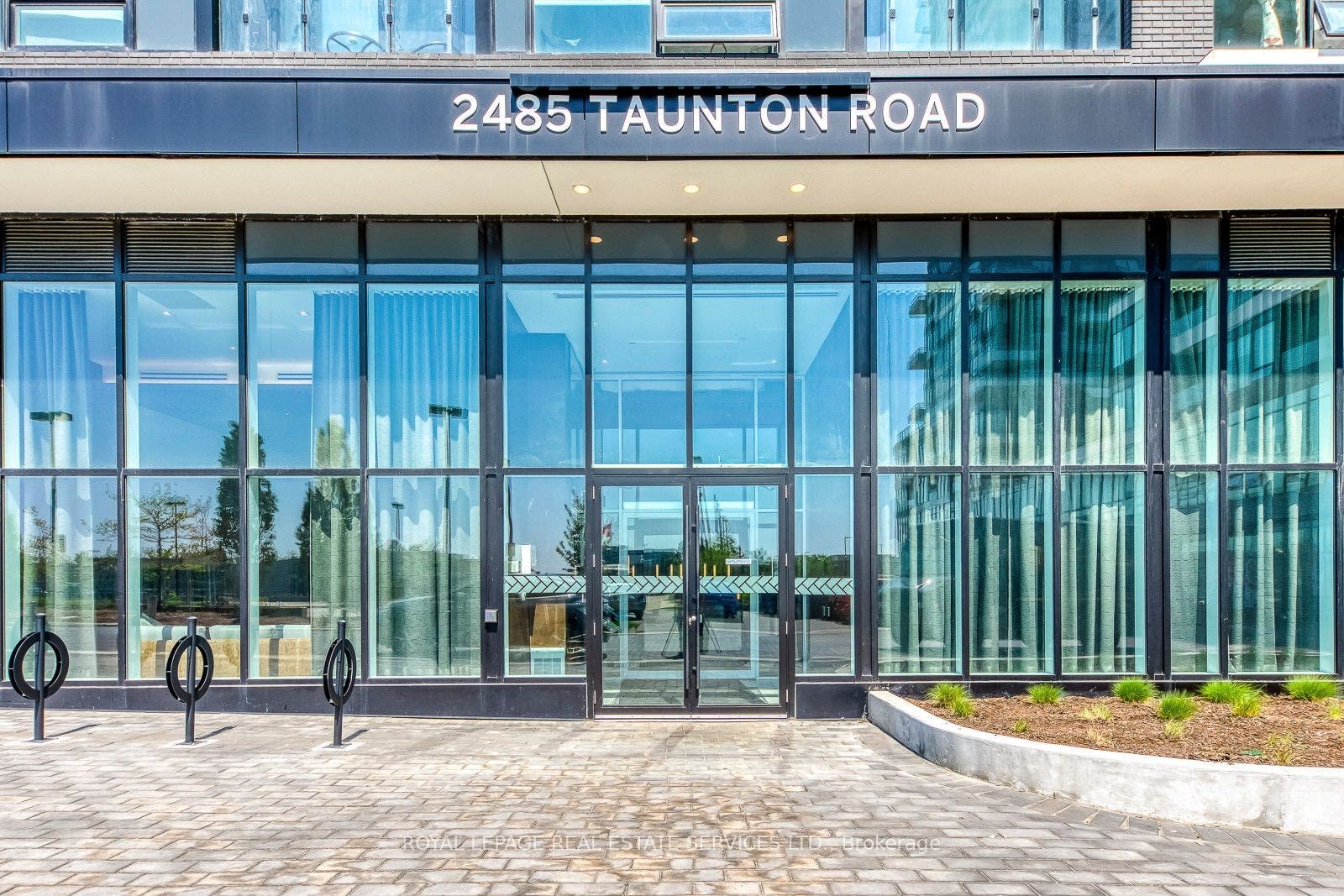 2485 Taunton Road, #349, Oakville, Oakville, Halton ON L6H 0G3