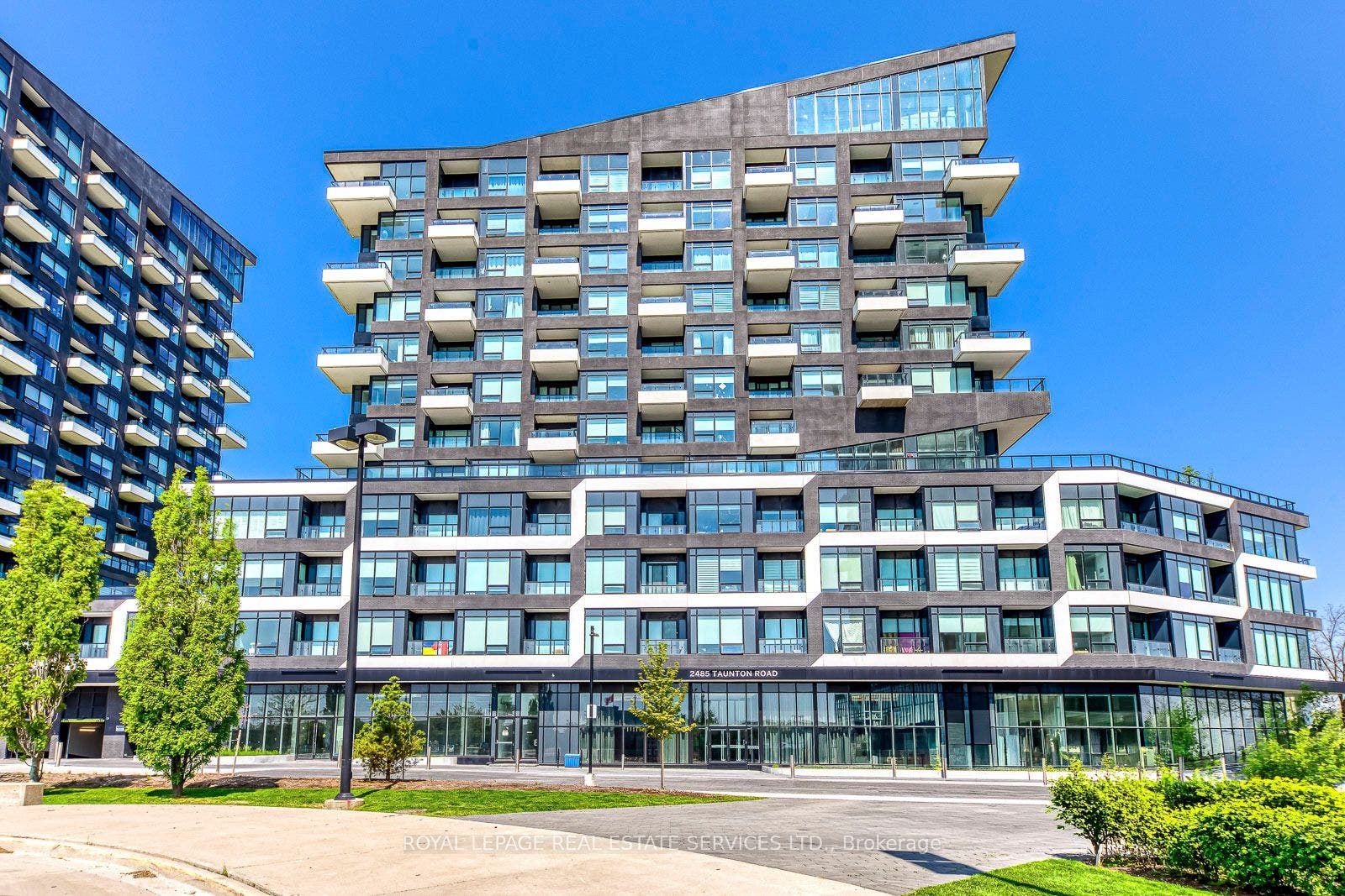 2485 Taunton Road, #349, Oakville, Oakville, Halton ON L6H 0G3