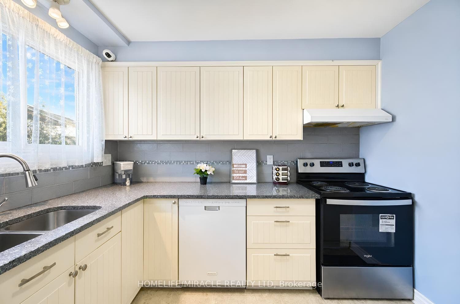 63 Mccallum Court, #63, Brampton, Peel ON L6W 3M4