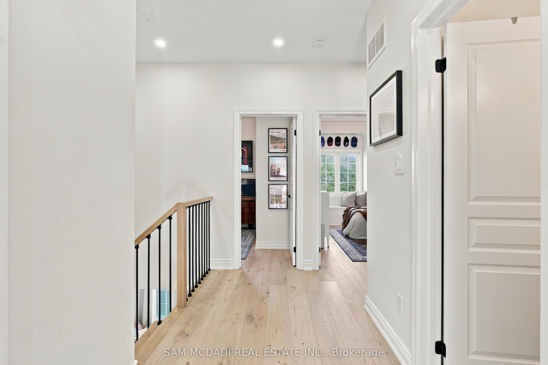 25 Premium Way, Mississauga, Peel ON L5B 1A1